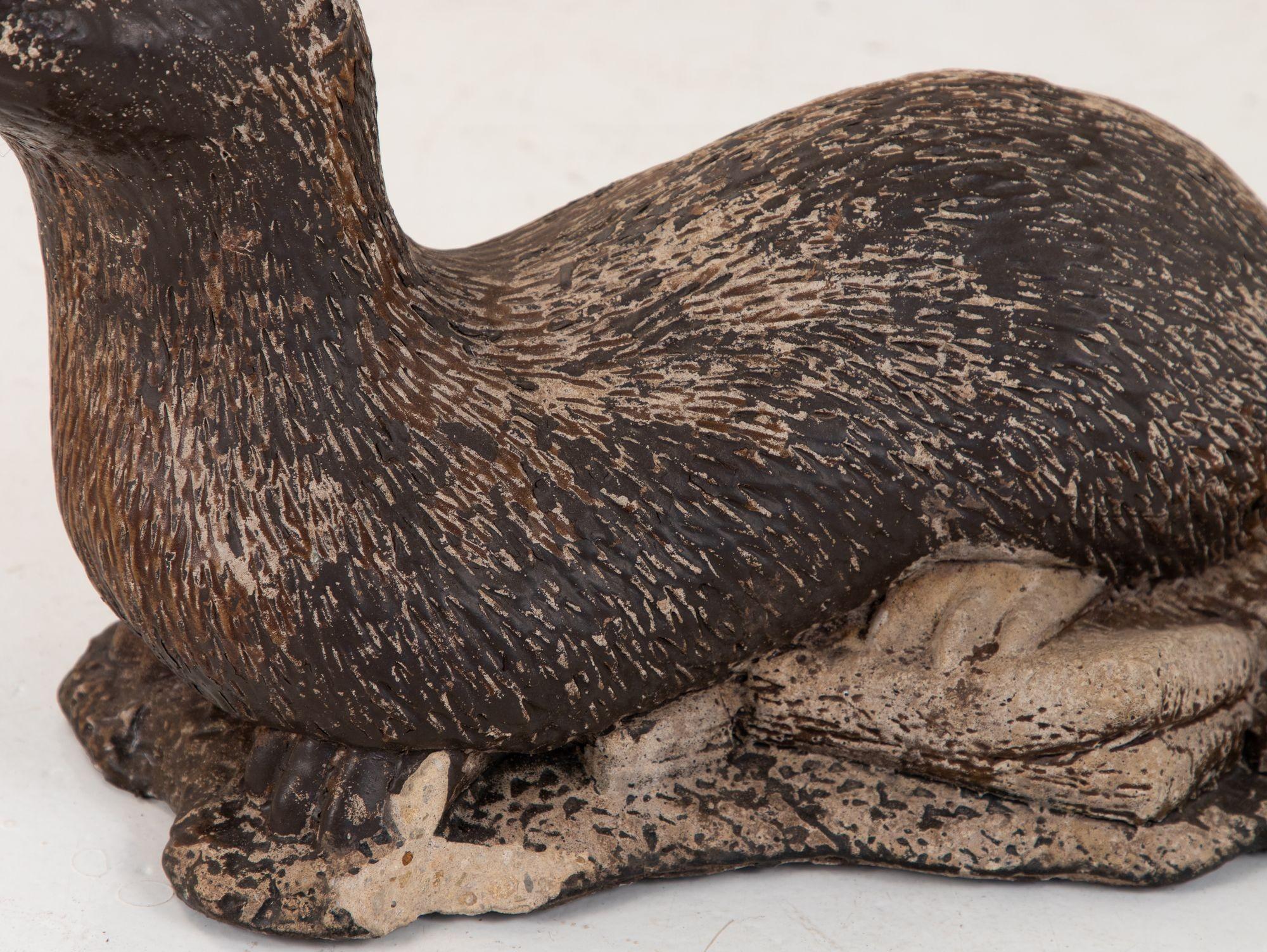 Cast Stone Otter In Good Condition For Sale In South Salem, NY