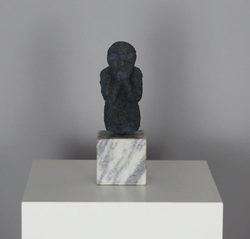 Américain Sculpture figurative surréaliste en pierre artificielle en vente