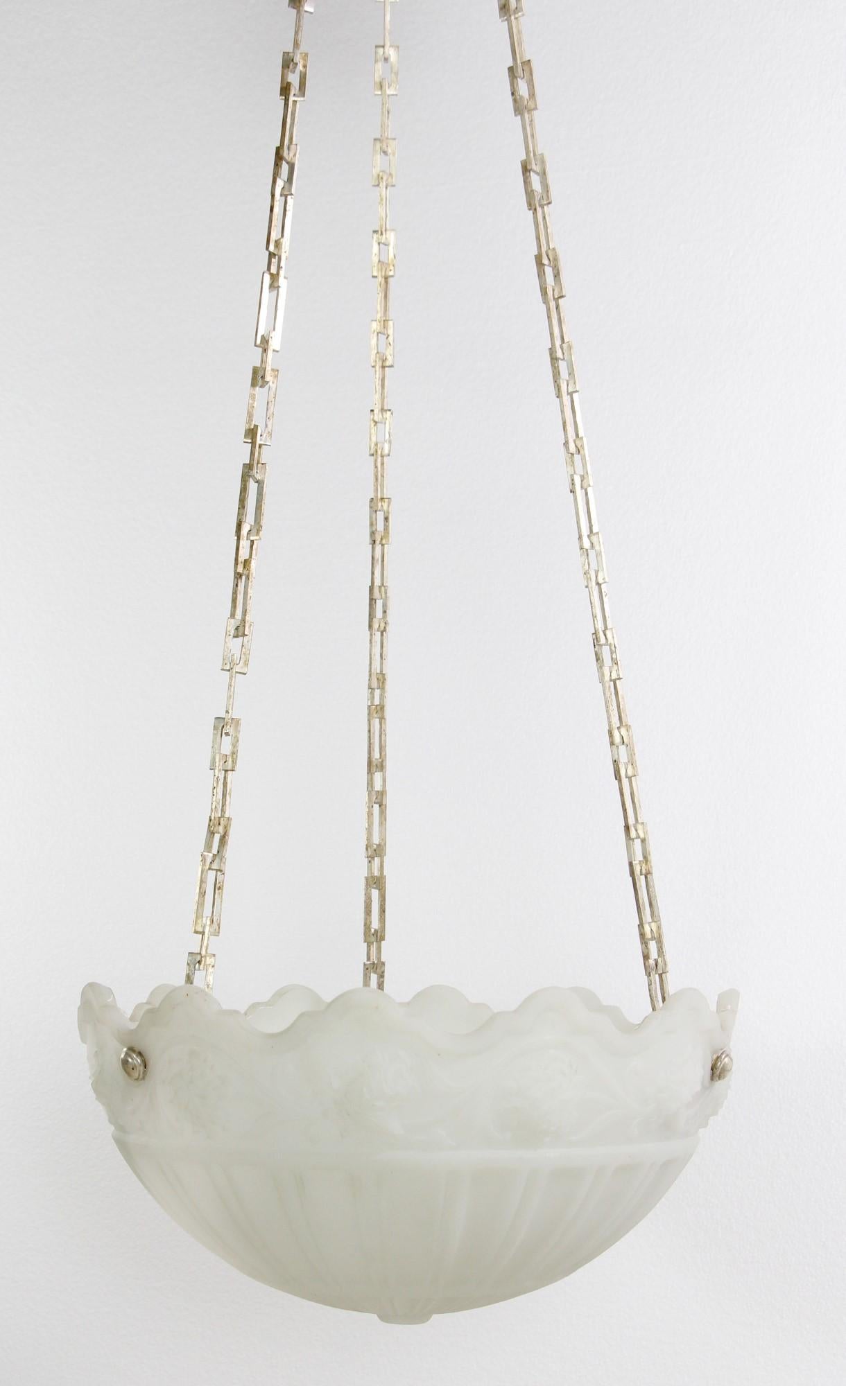 Cast White Glass Dish Pendant Light w Silver Plated Chain In Good Condition For Sale In New York, NY