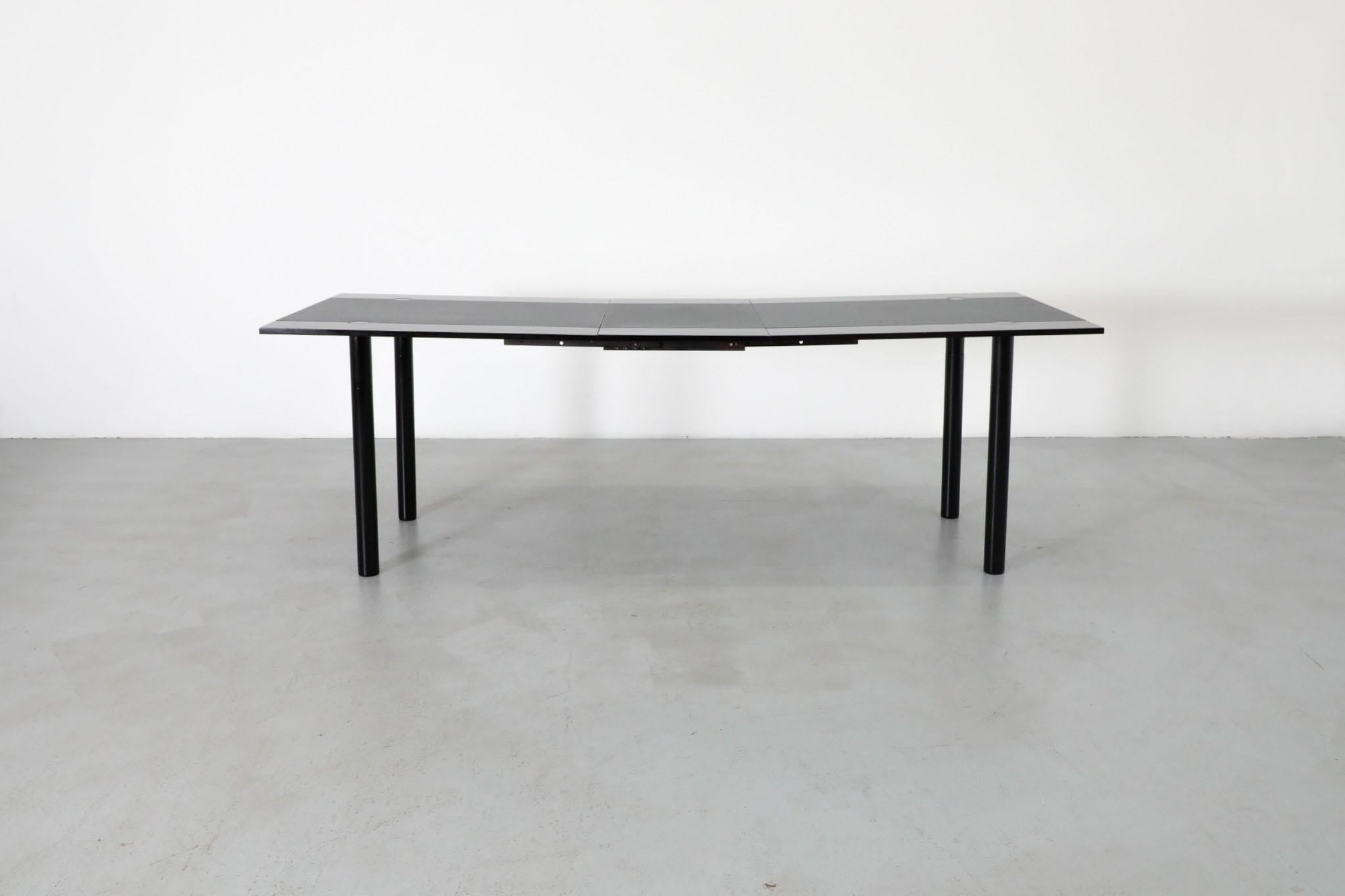 Postmoderne Castelijn Model TA180 Table à rallonge Post Modernity hollandaise en noir et gris en vente