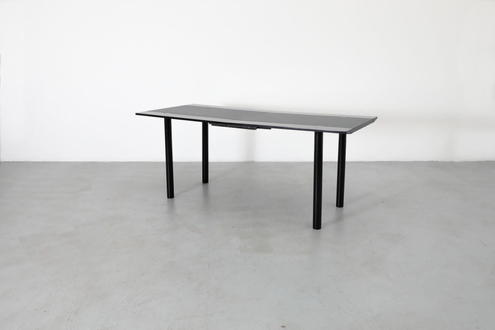 Castelijn Model TA180 Table à rallonge Post Modernity hollandaise en noir et gris Bon état - En vente à Los Angeles, CA