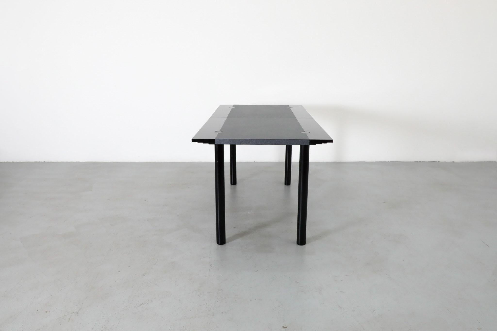 Fin du 20e siècle Castelijn Model TA180 Table à rallonge Post Modernity hollandaise en noir et gris en vente