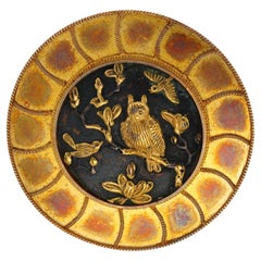 CASTELLANI Broche ronde en or jaune 15 carats des années 1870, période néo-renaissance