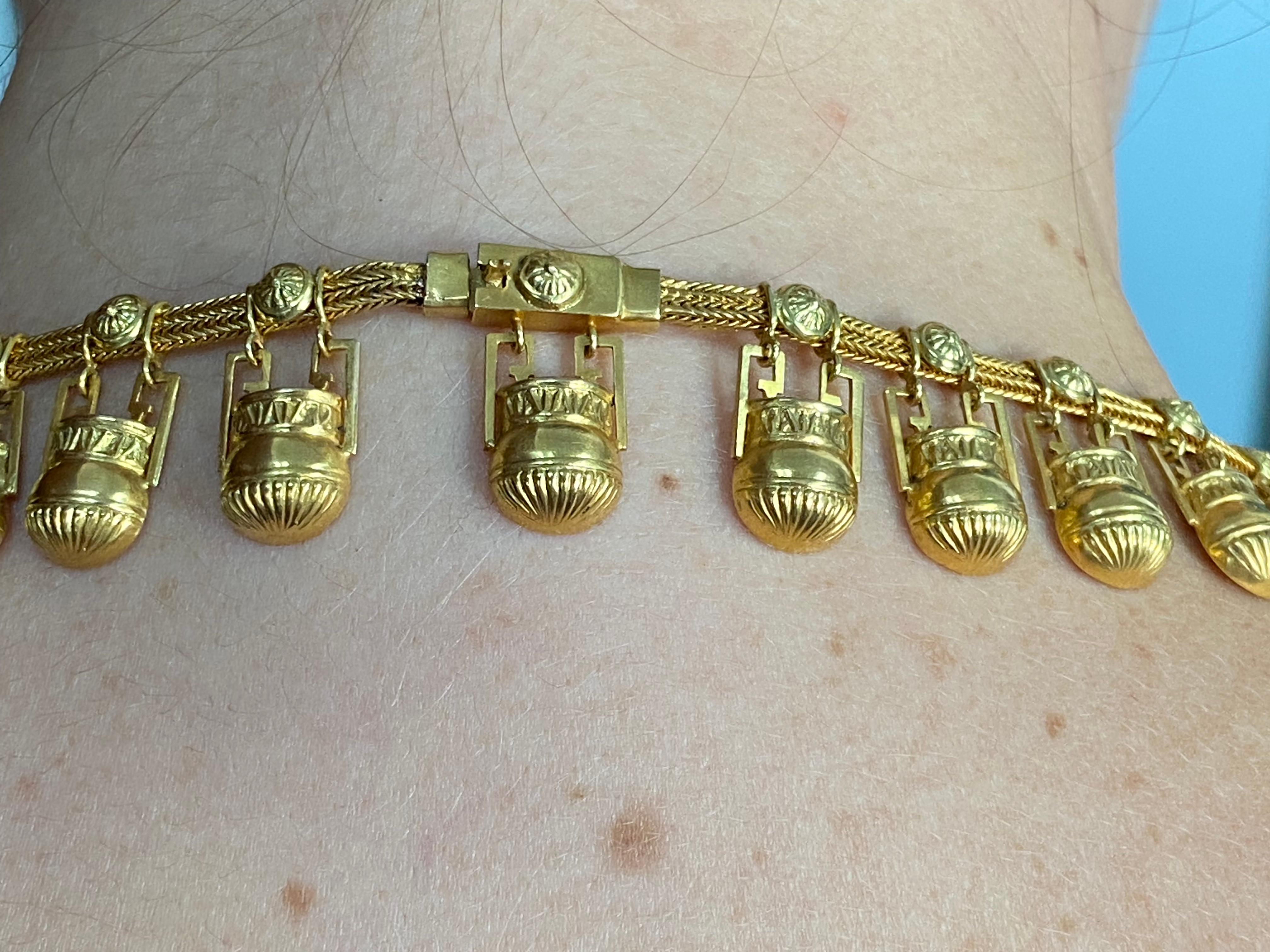 Castellani 15kt Gold Amphora Necklace For Sale 6