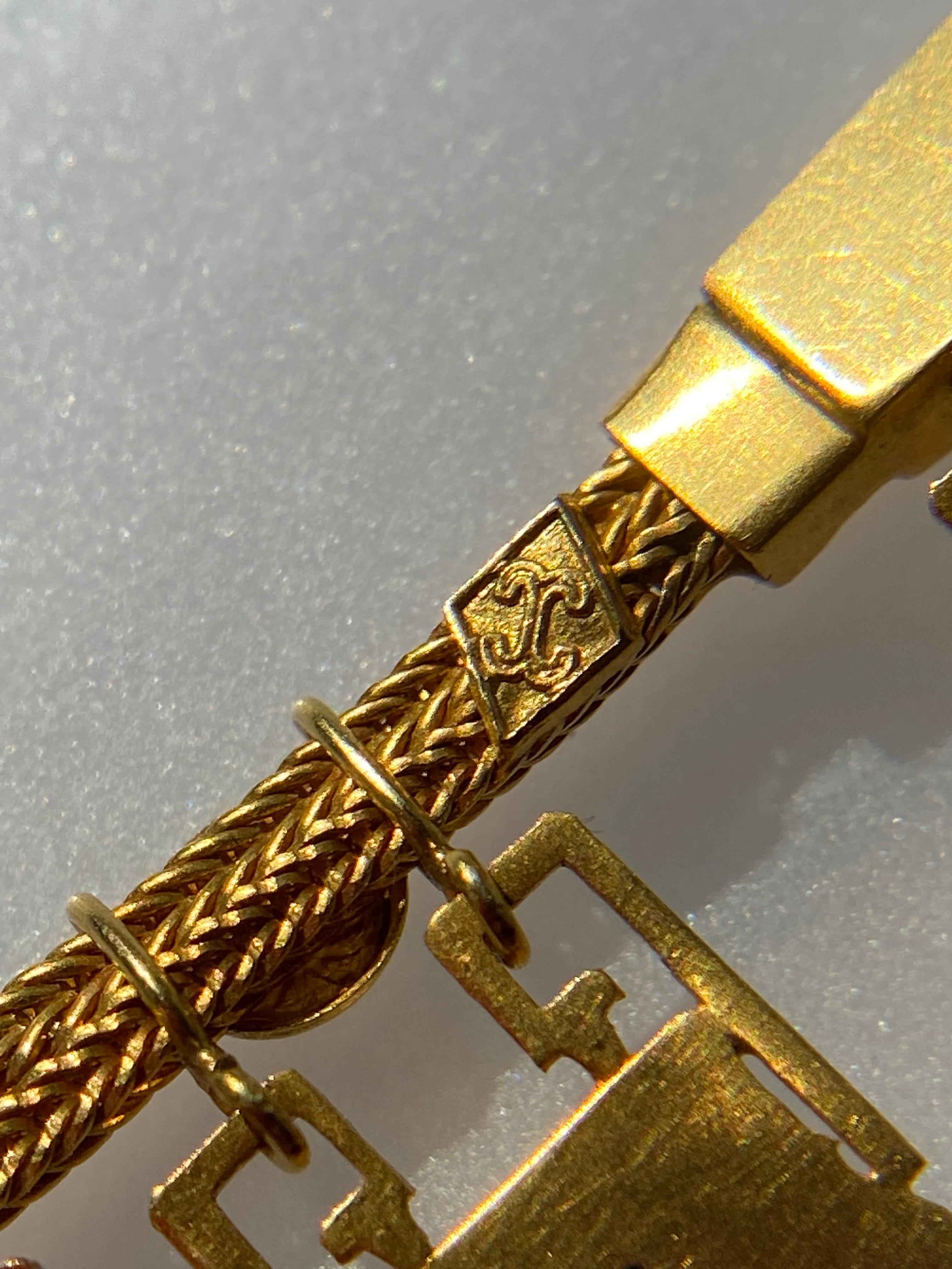 Castellani 15kt Gold Amphora Halskette im Angebot 2