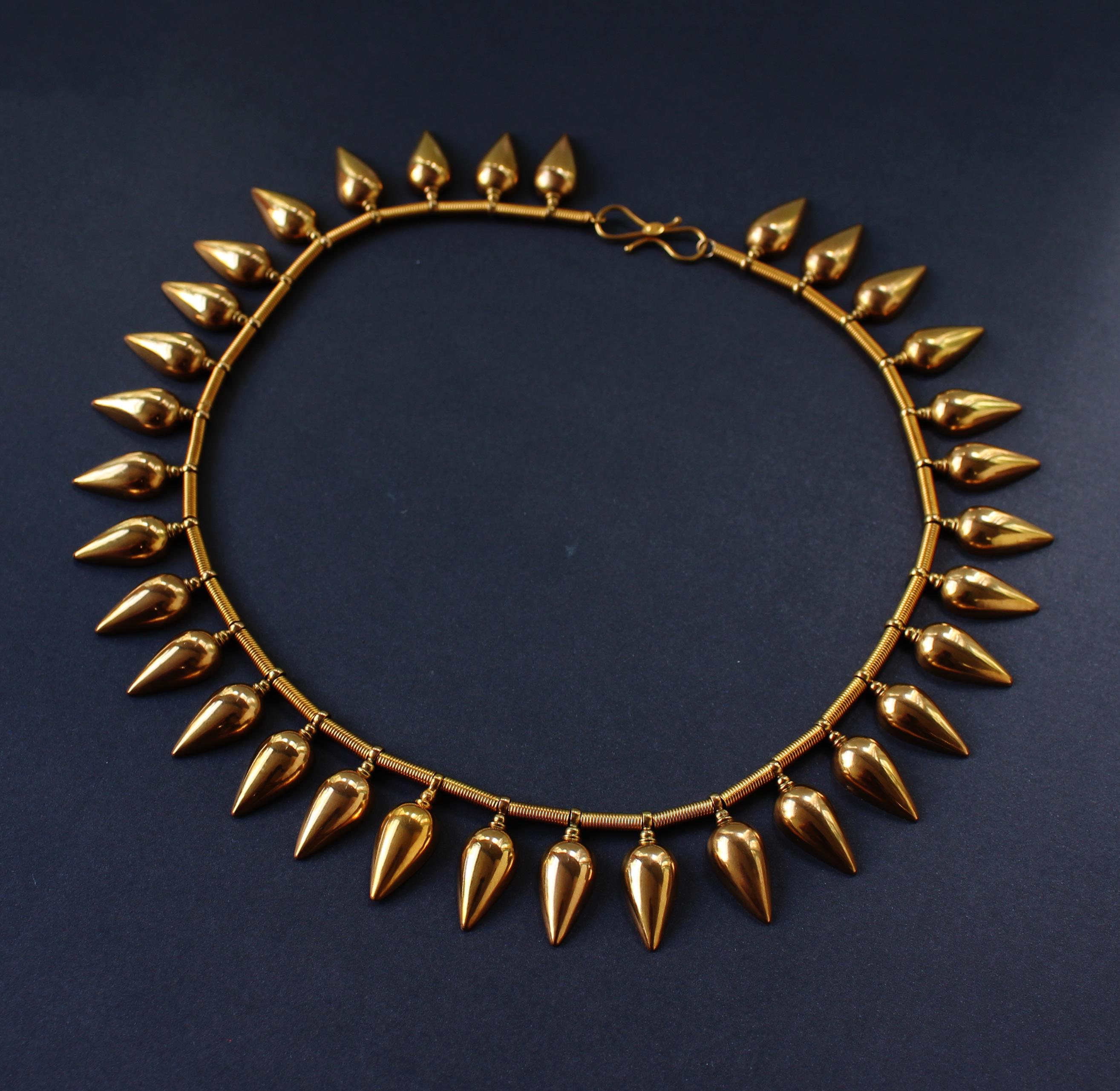 Castellani 18kt Gold Amphora Halskette Damen im Angebot