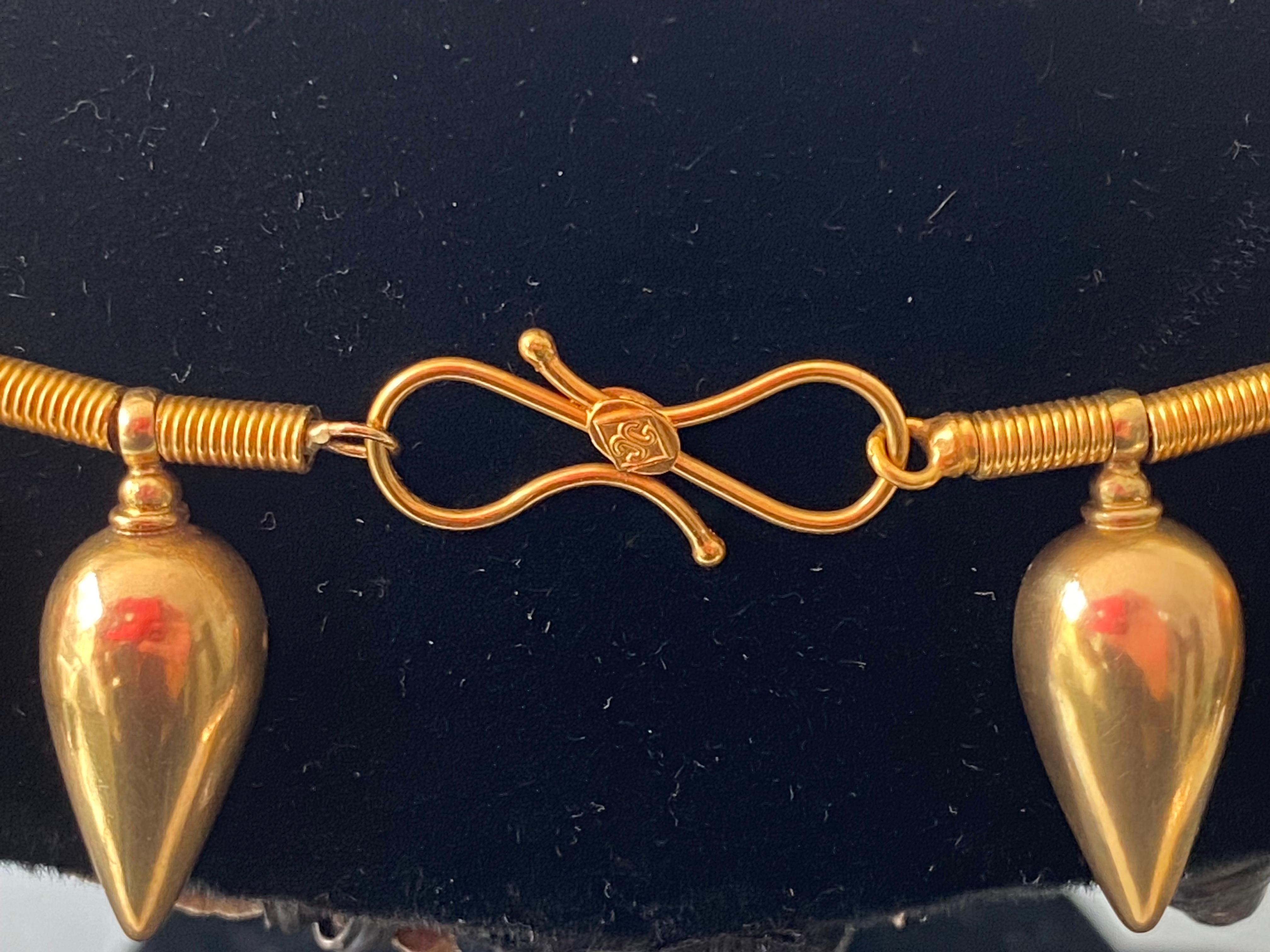 Women's Castellani 18kt Gold Amphora Necklace For Sale