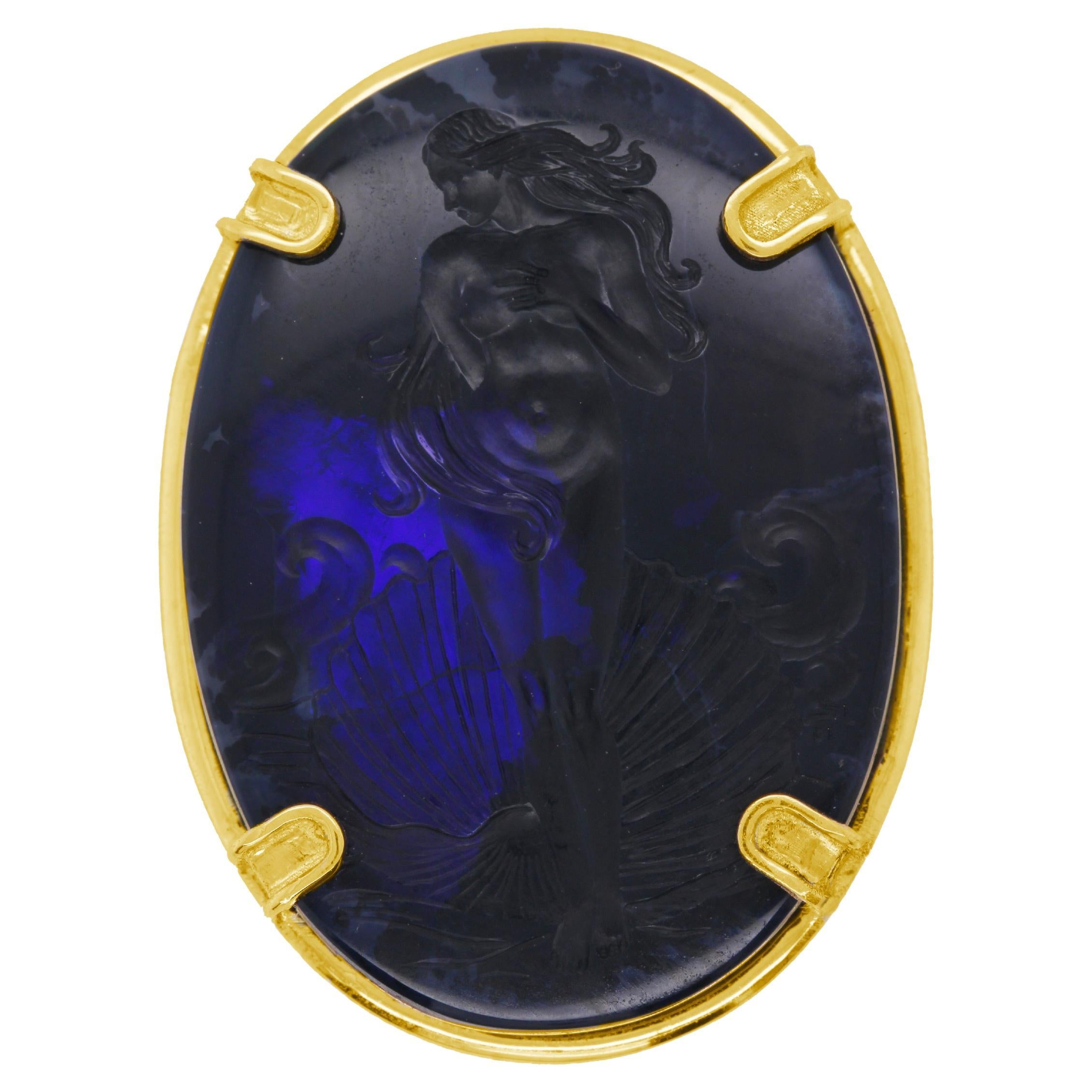 Castellani 42.06ct Black Opal Venus Hand Carved Intaglio 18kt Gold Brooch For Sale
