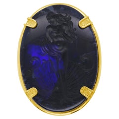 Castellani 42,06 Karat Schwarzer Opal Venus Handgeschnitztes Intaglio 18kt Gold Brosche