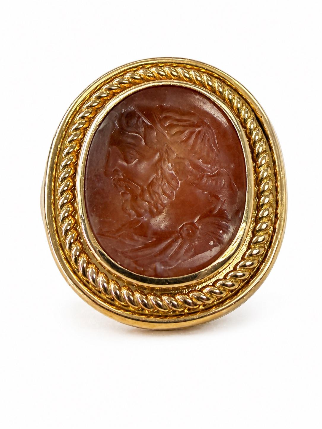 Castellani Ancienne bague en cornaline du 7e siècle avec intaille en or 18 carats