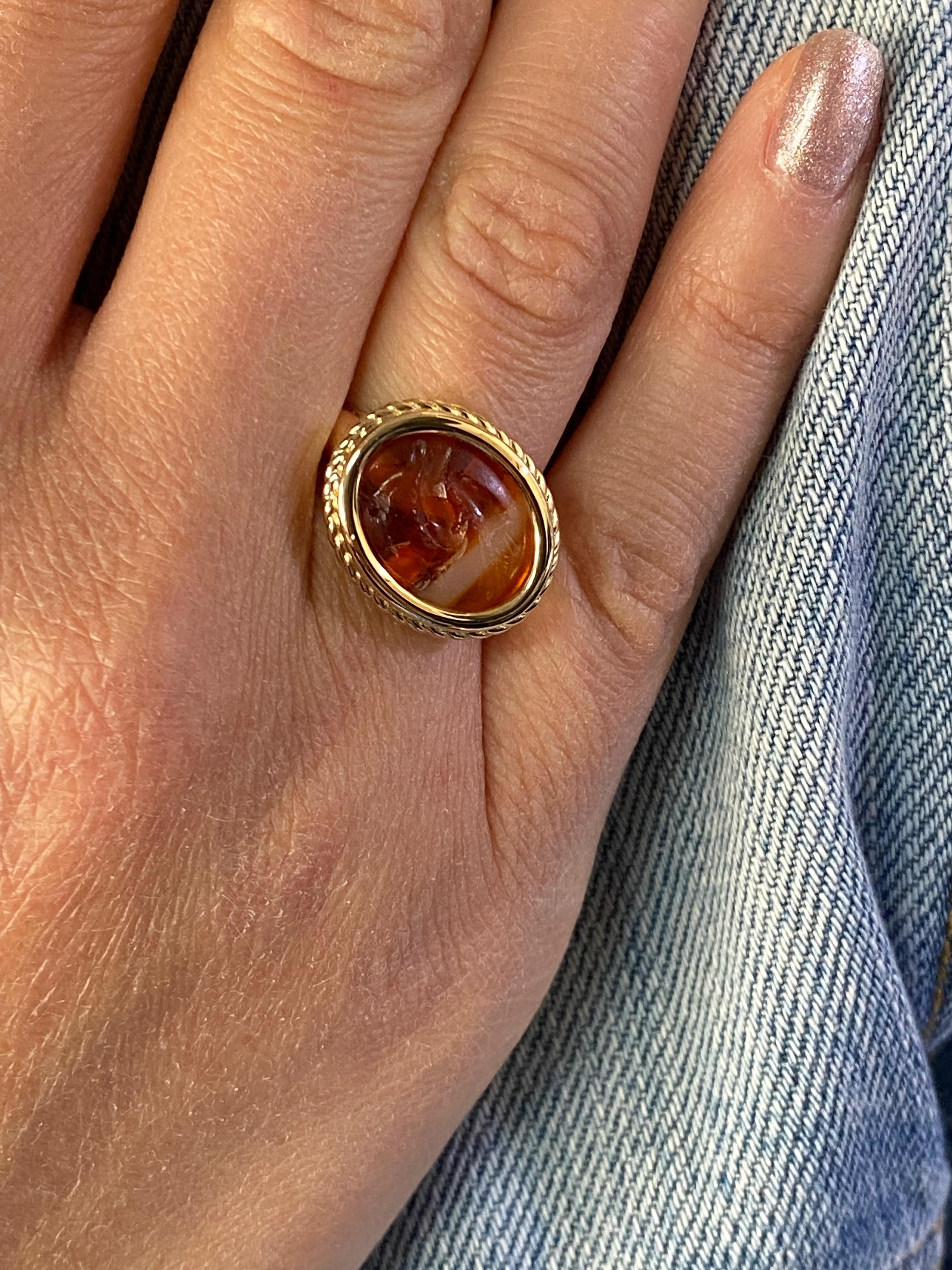 Castellani Ancient Banded Agate Peacock Intaglio Gold Ring For Sale 6