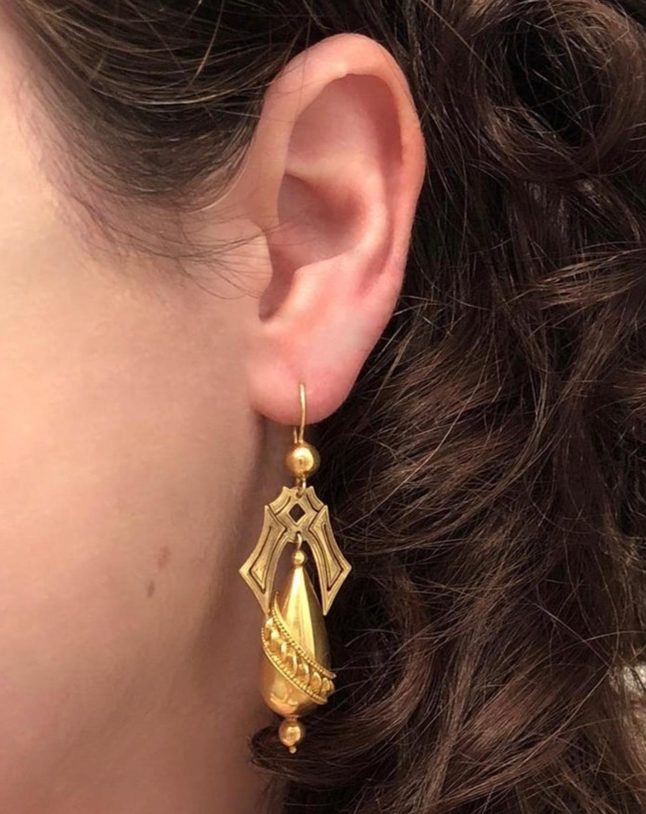 15 thousand gold earrings