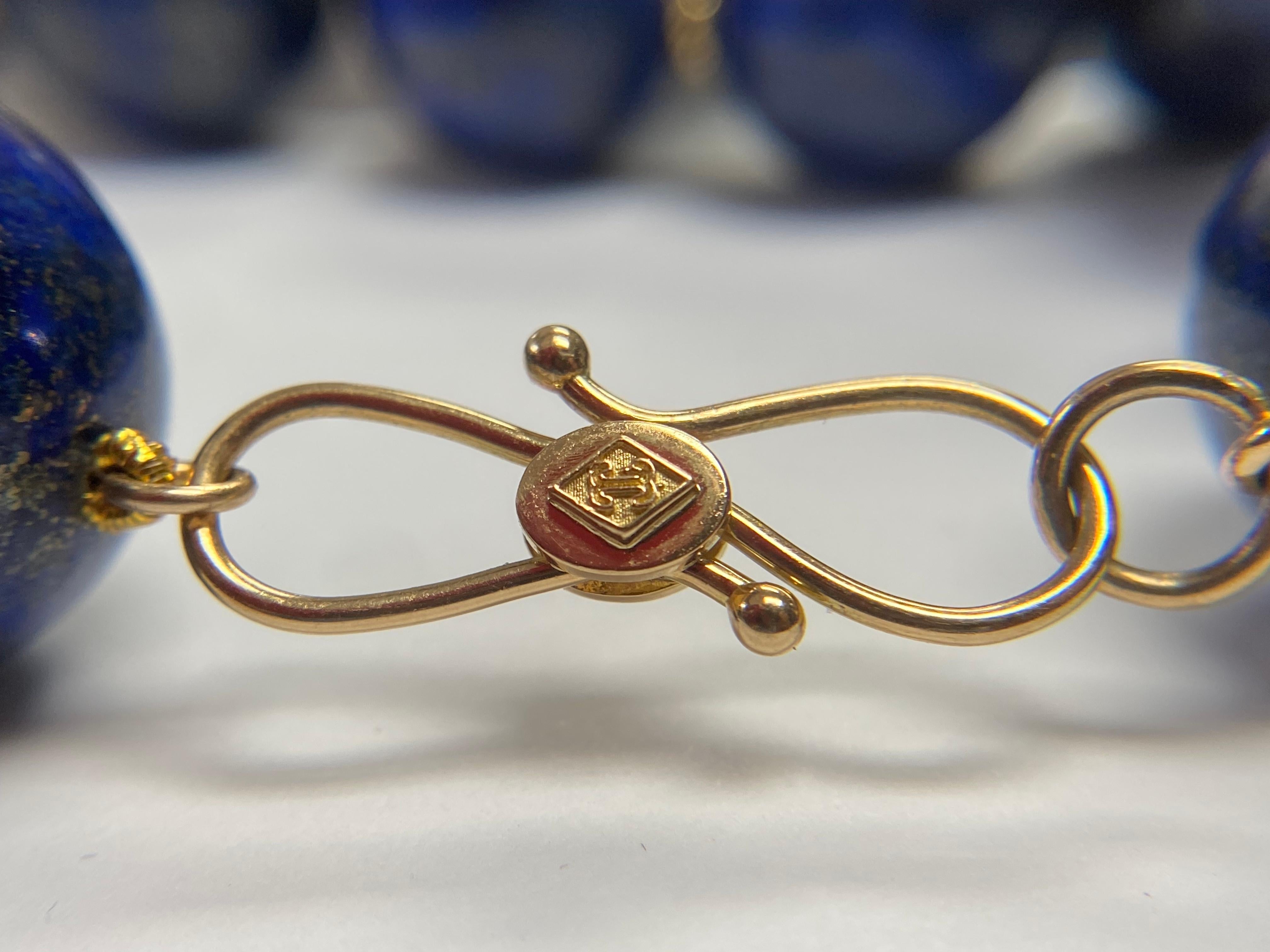 Castellani Etruscan Style 18kt Gold Lapis Bulla Bold Bead Halskette im Zustand „Neu“ im Angebot in New York, NY