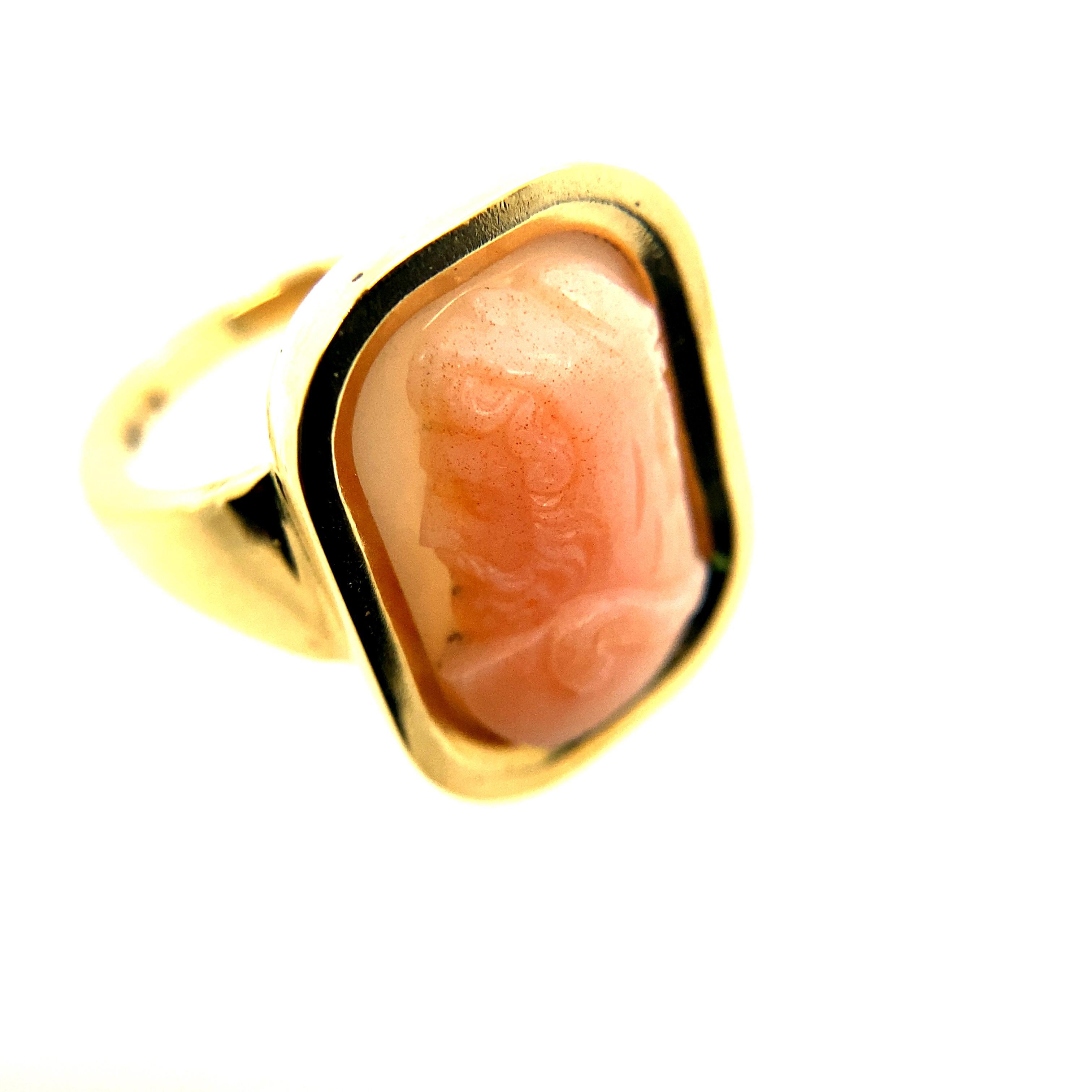 Castellani Pink Agate 19th Century Hercules Cameo 18kt Gold Ring For Sale 4