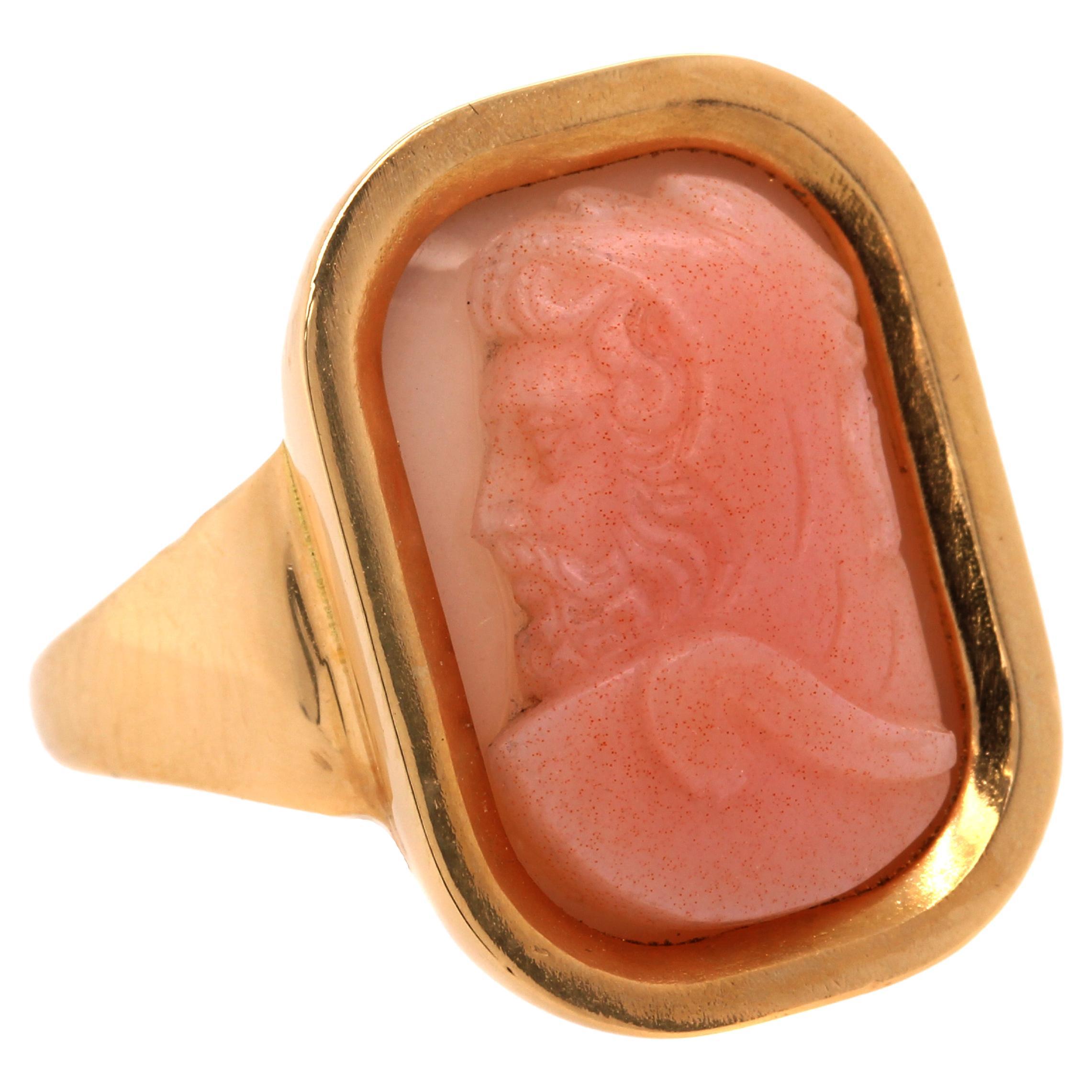 Castellani Pink Agate 19th Century Hercules Cameo 18kt Gold Ring For Sale