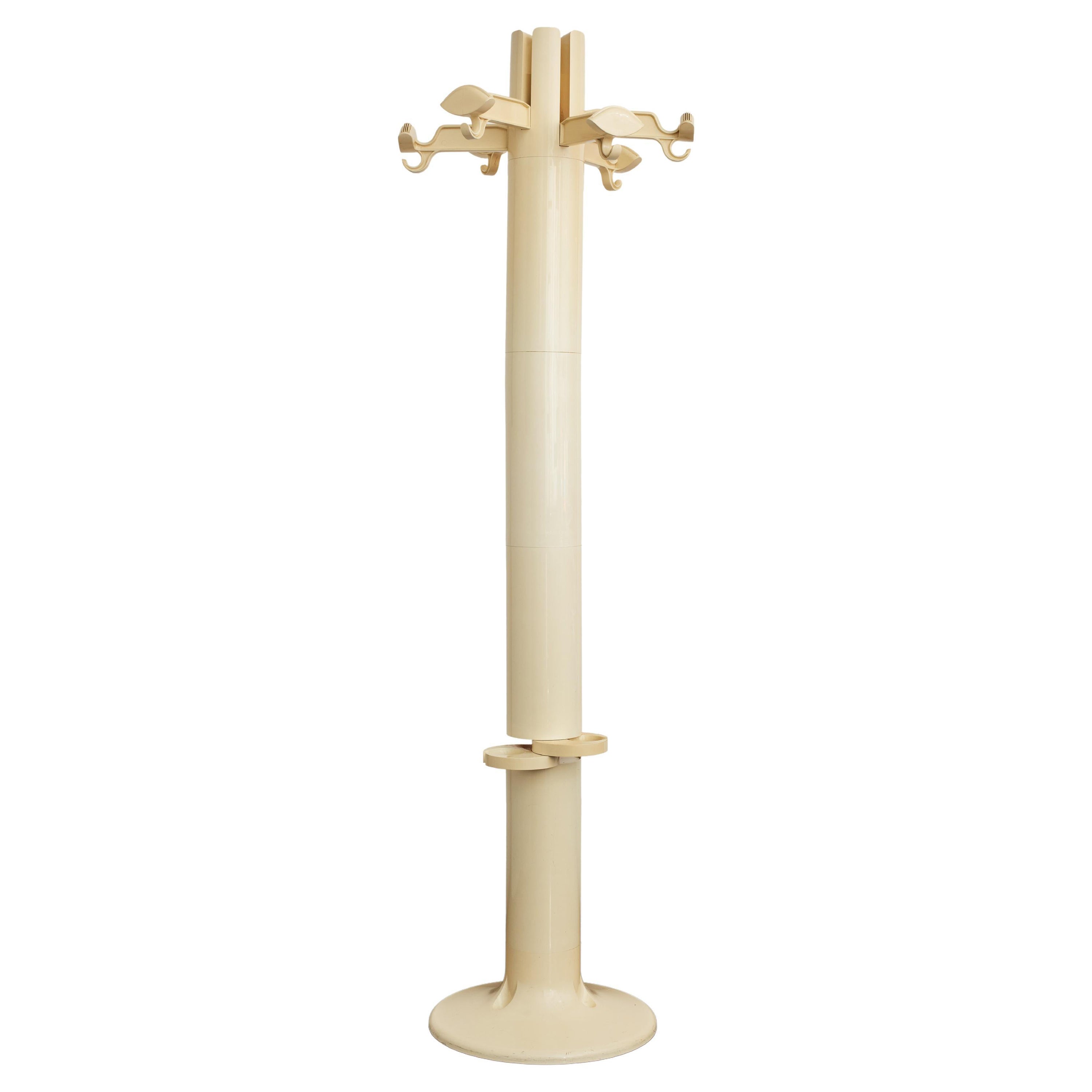 Castelli "Planta" coat rack by Giancarlo Piretti, 1972.