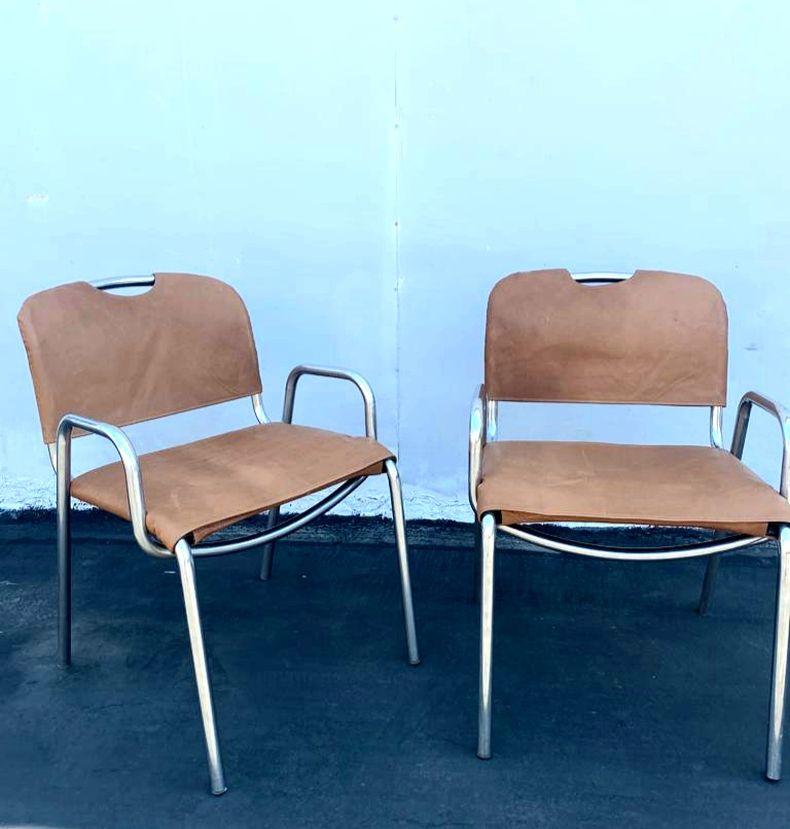 Castiglietta Pair of Office or Dining Chairs by Achille Castiglioni In Good Condition For Sale In Los Angeles, CA