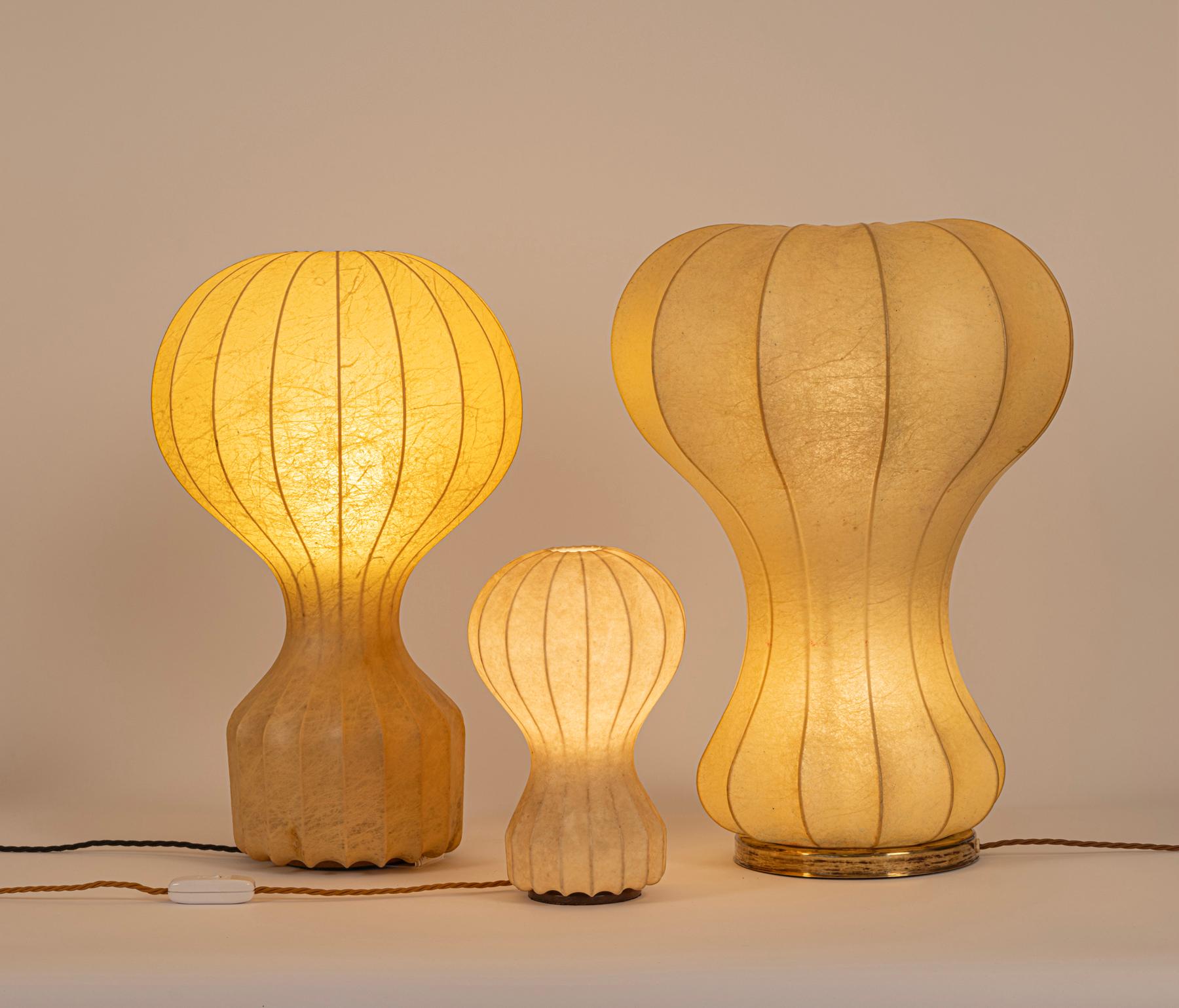 Filato Lampada da tavolo 'Cocoon' Castiglioni 'Gatto' di grandi dimensioni. Italia c1960 in vendita