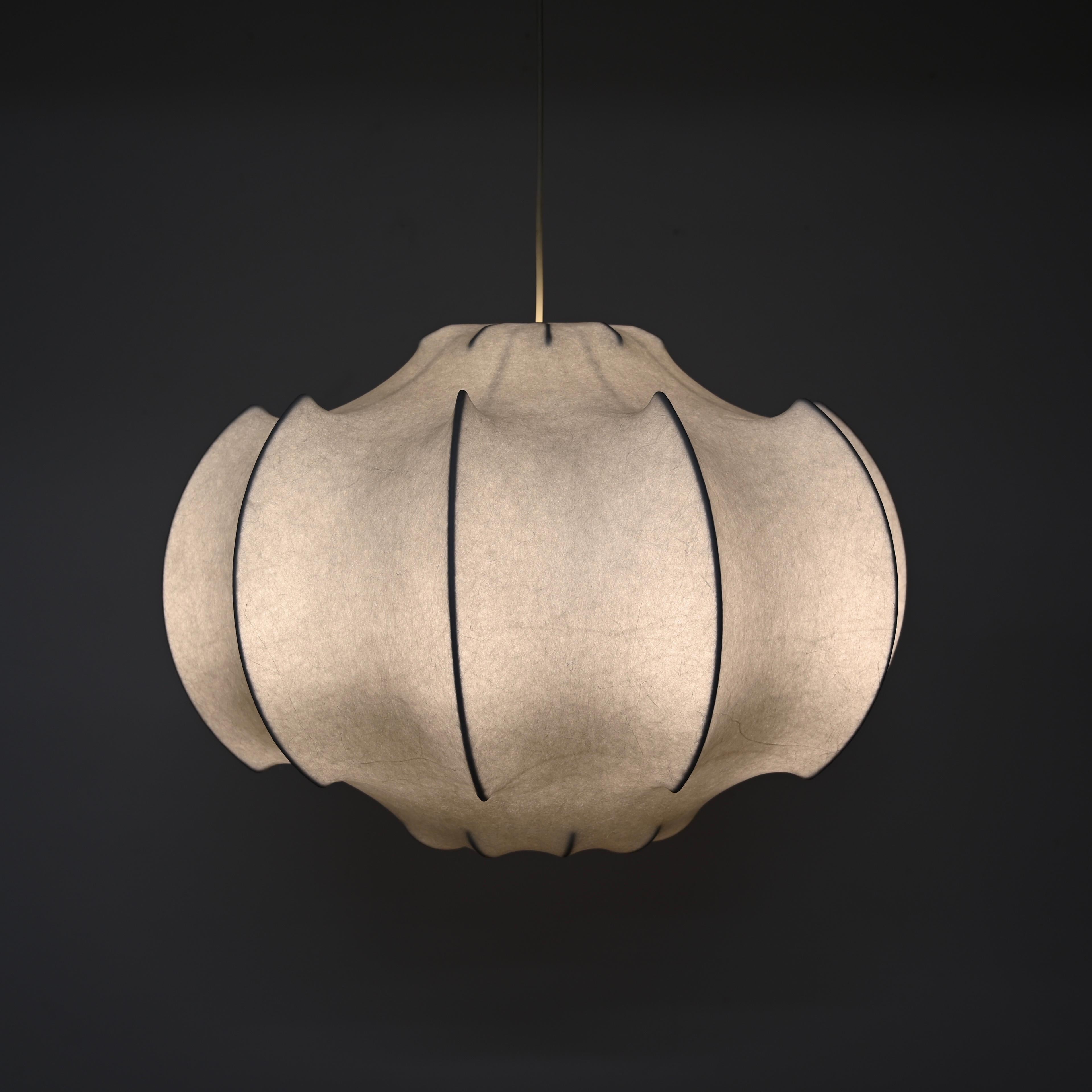 Große italienische Castiglioni-Pendelleuchte im Viscontea-Stil, Cocoon im Angebot 7