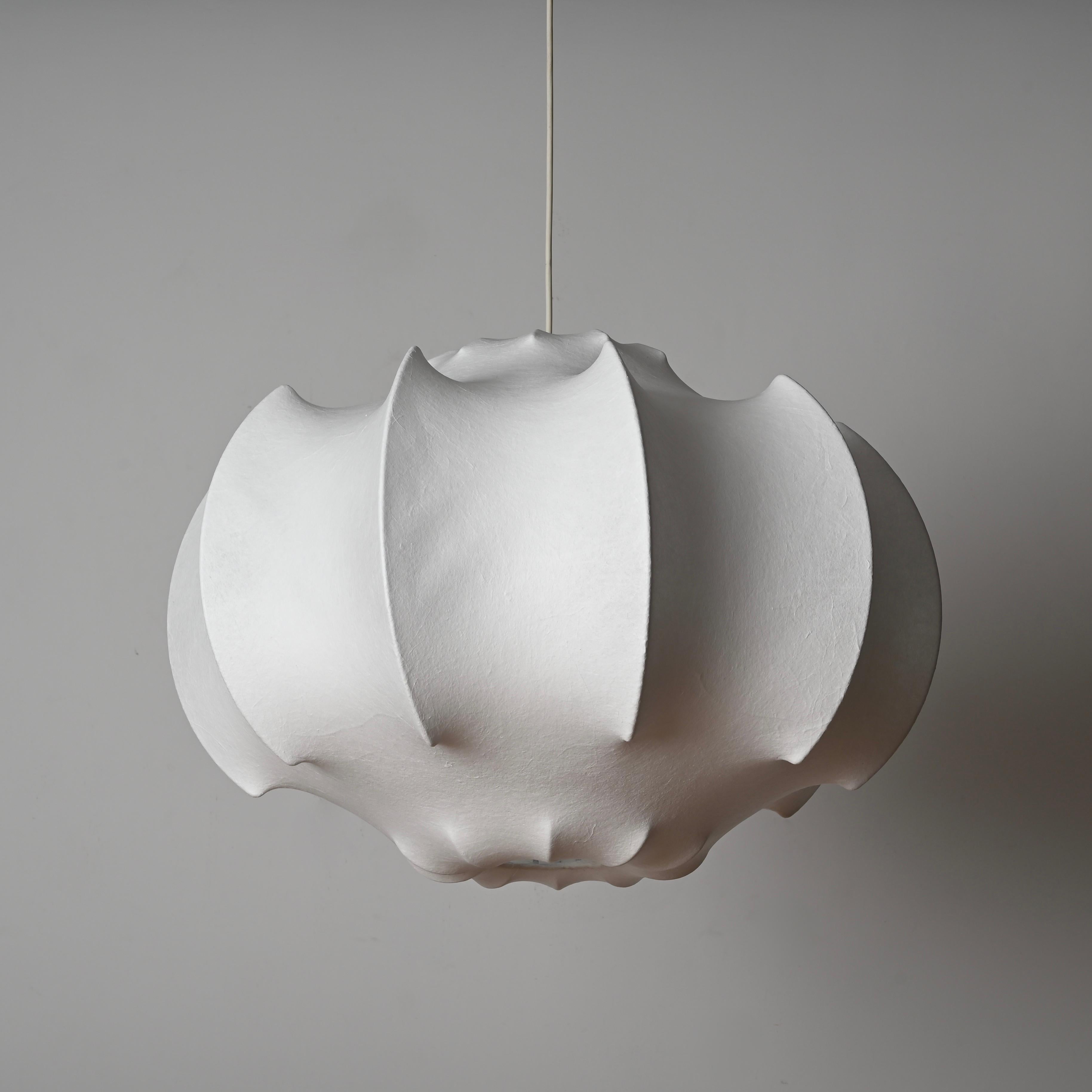 Große italienische Castiglioni-Pendelleuchte im Viscontea-Stil, Cocoon im Angebot 10