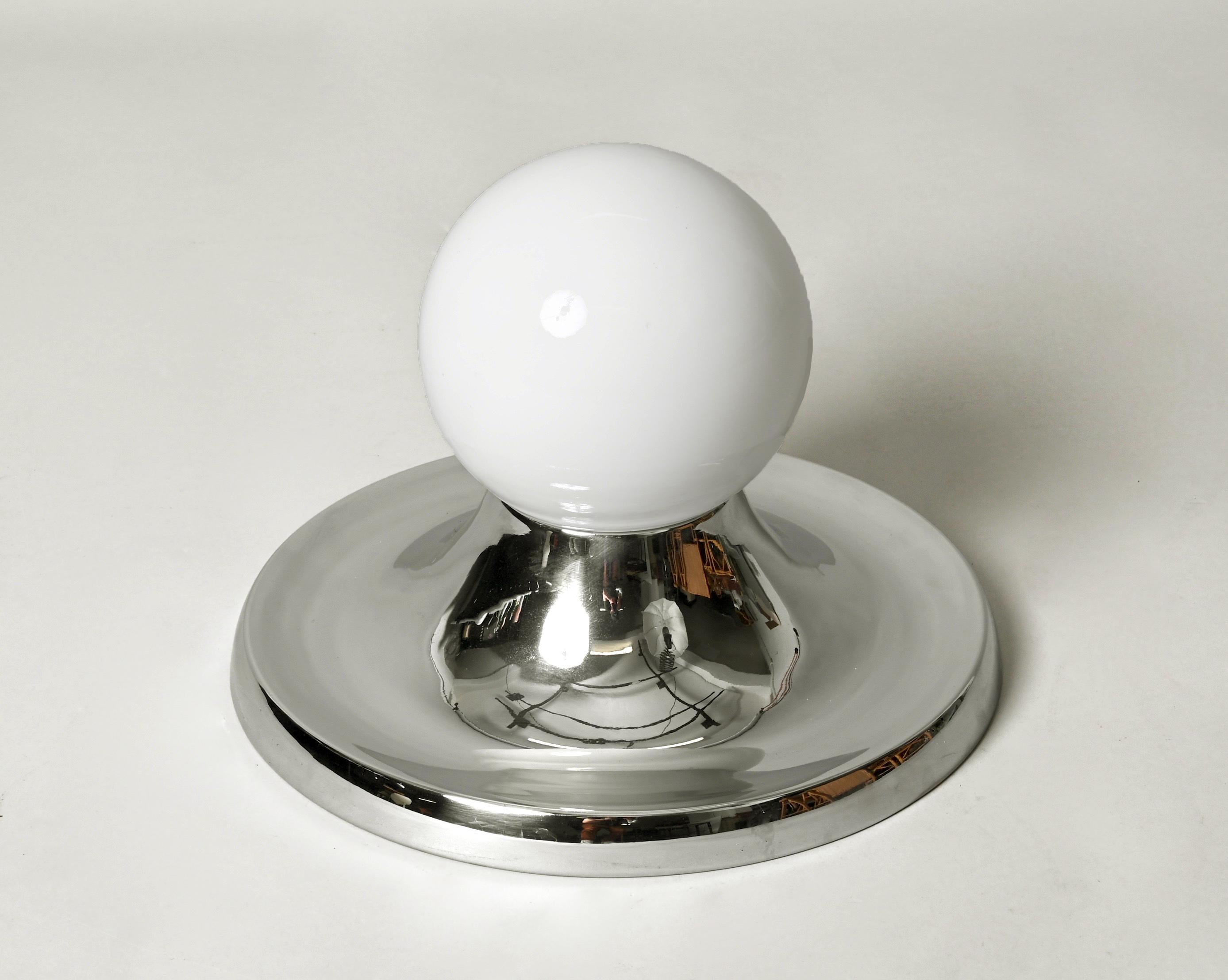 Applique italienne Castiglioni « Light Ball » en métal chromé du milieu du siècle dernier pour Flos, années 1960 7