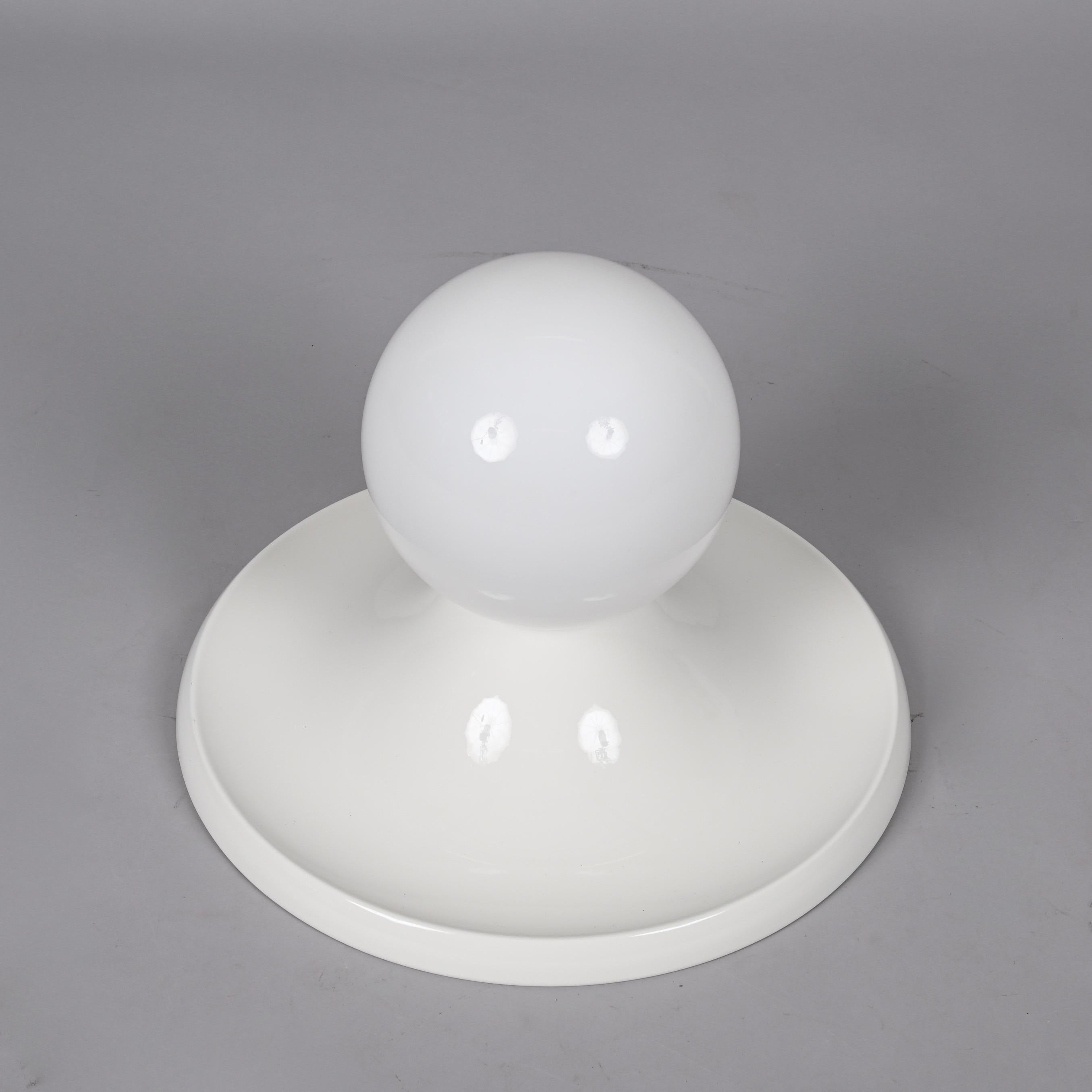 Applique italienne Castiglioni « Light Ball » en métal du milieu du siècle dernier pour Flos, années 1960 en vente 8