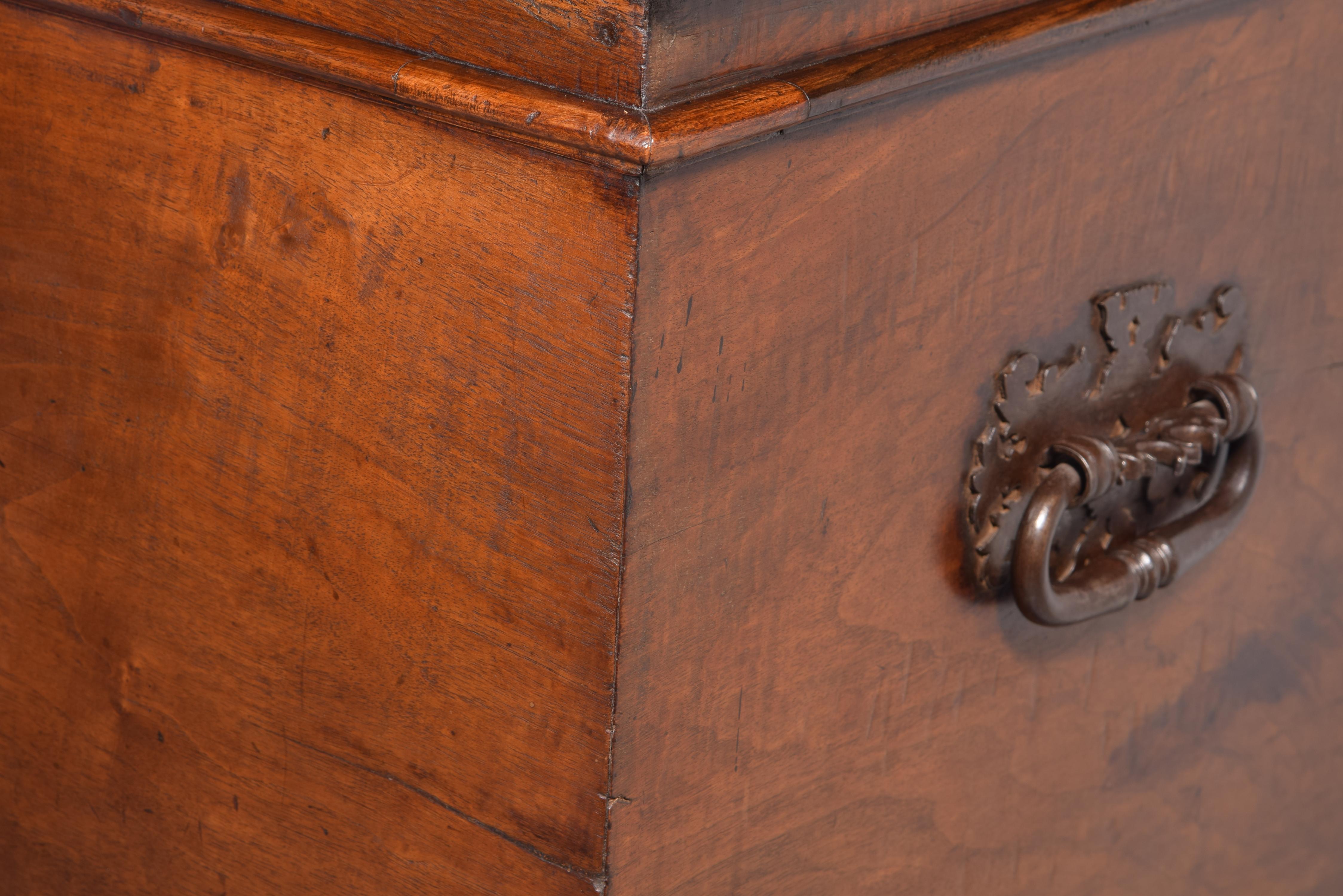 Castillian Chest, Walnut and Wrought and Polychromed Iron, Spain, 17th Century For Sale 8