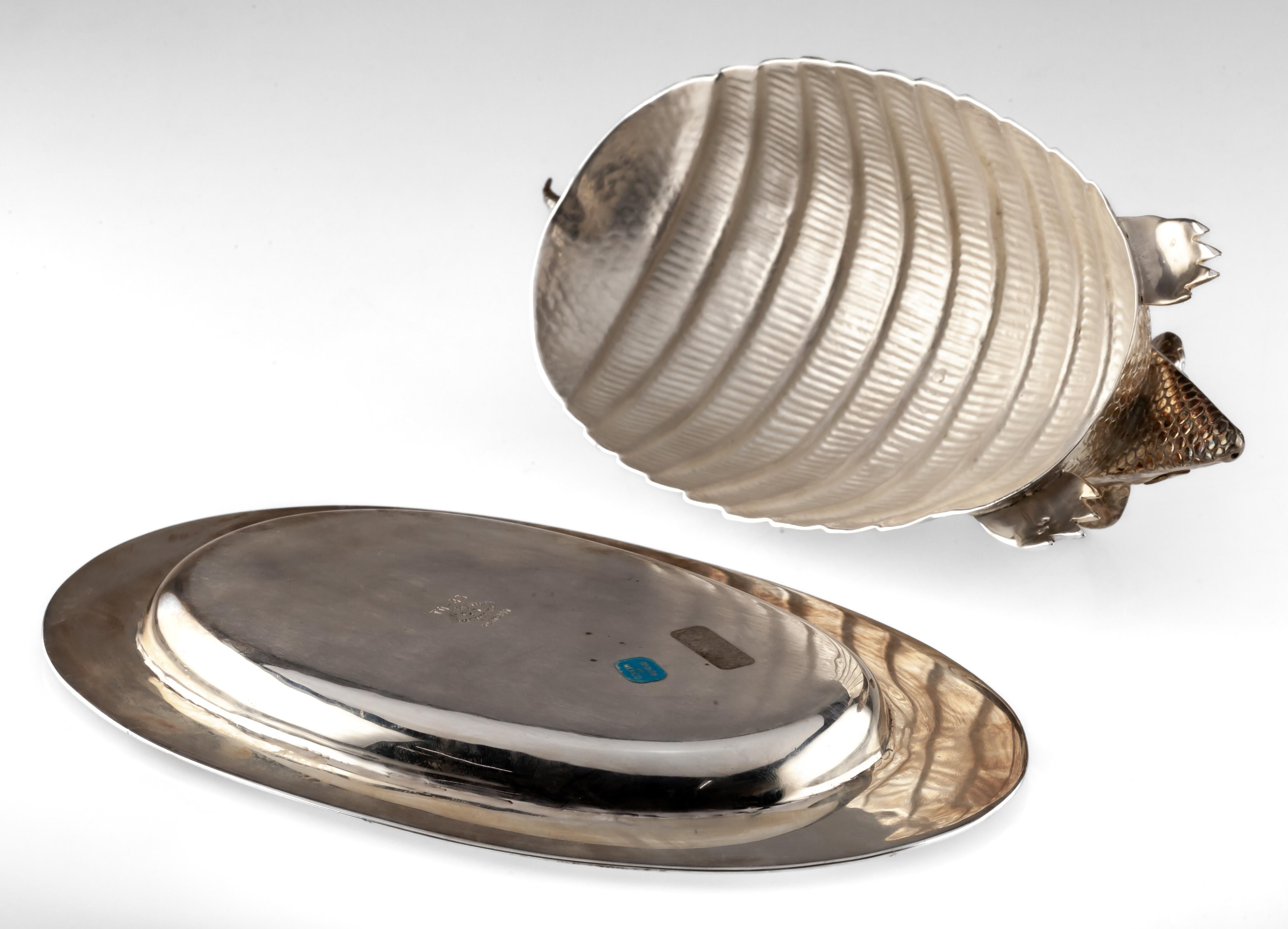 armadillo dish