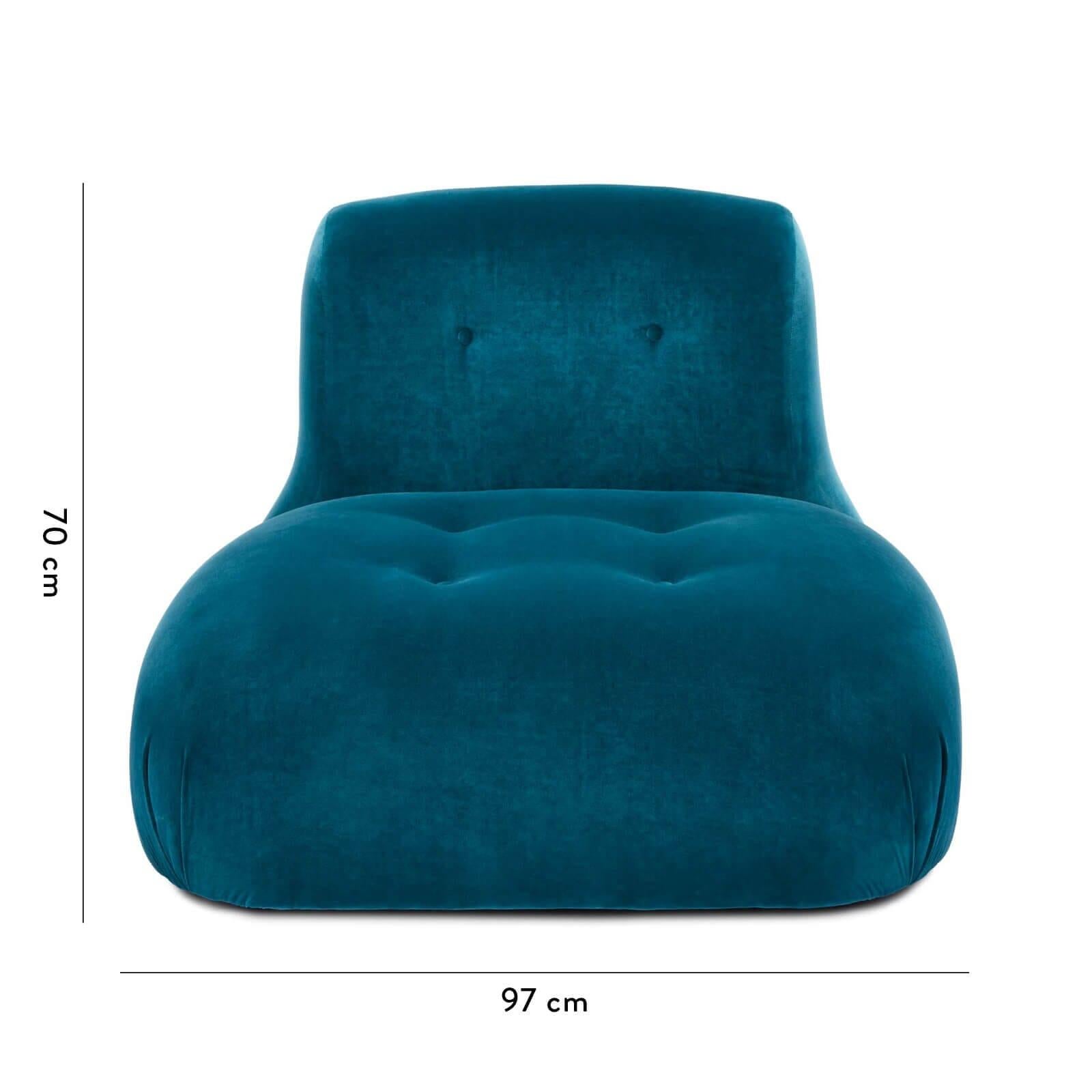 Our take on the modular sofas of the 1960's modernist movement, the Castle chair is the epitome of laid-back style quite literally, with its low-lying shape creating an instantly relaxed vibe for cinema rooms, reading rooms or living rooms. And yet