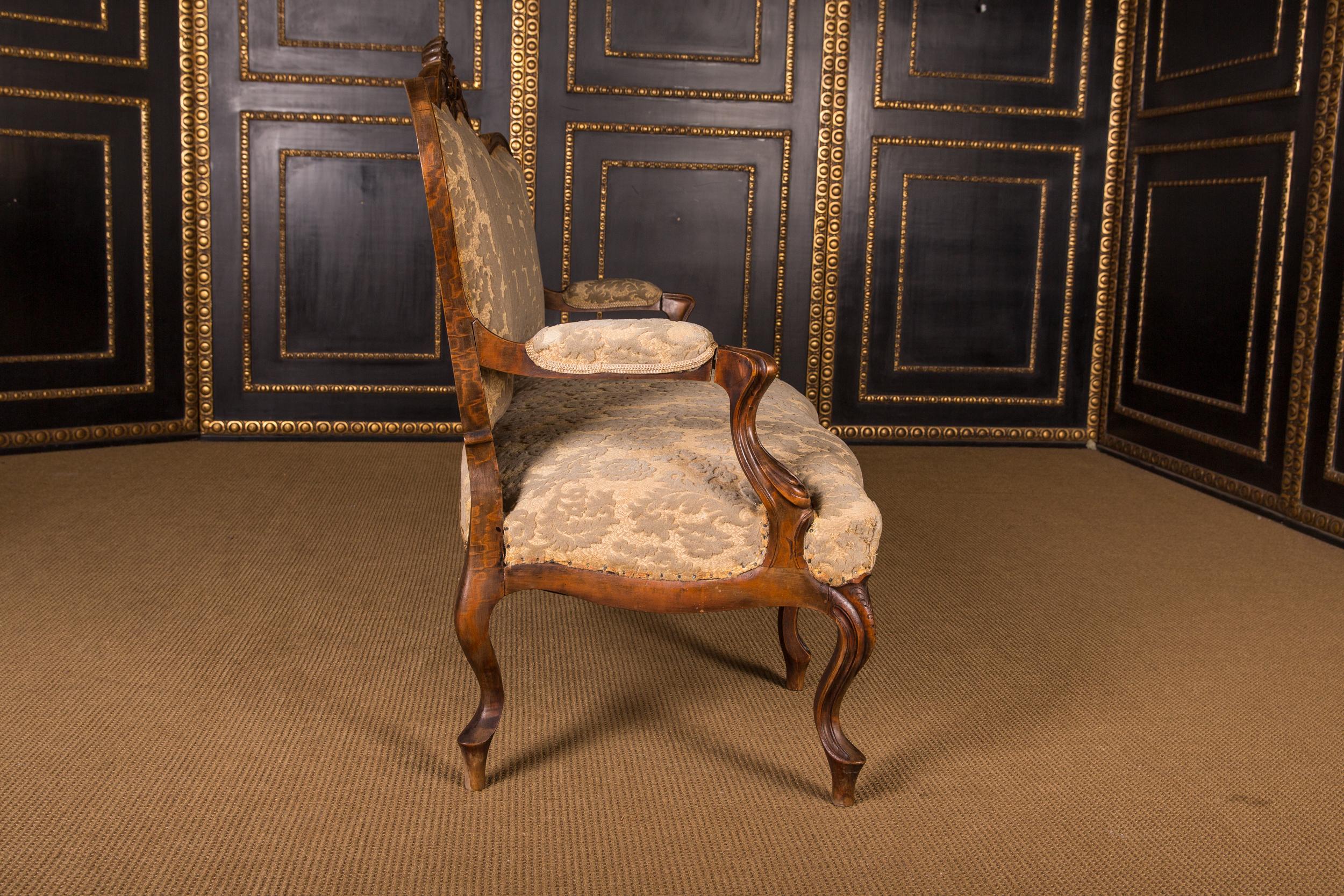 Castle Worthy Salon Group Sofa and Chairs Neo Rococo, circa 1860 7