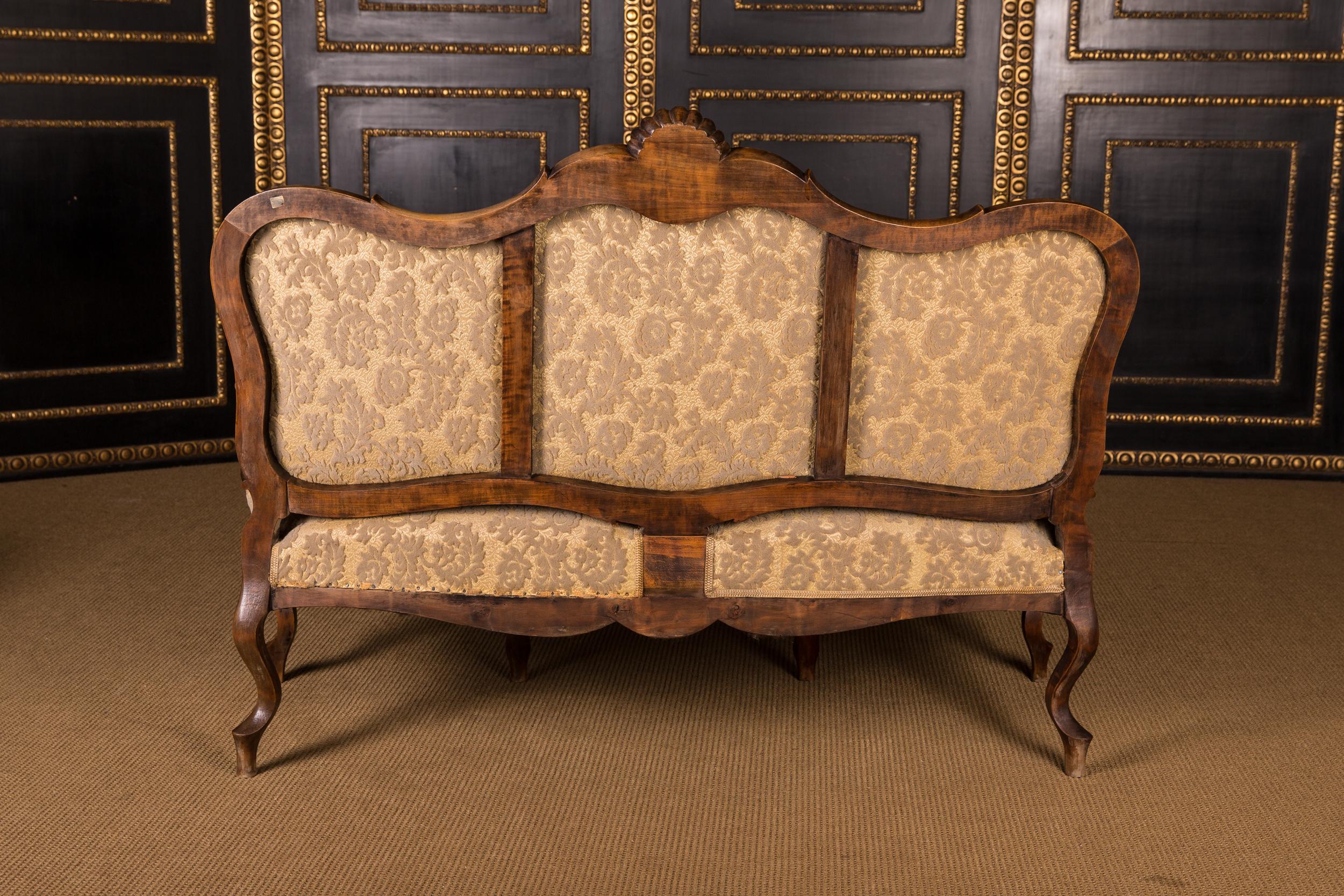 Castle Worthy Salon Group Sofa and Chairs Neo Rococo, circa 1860 8