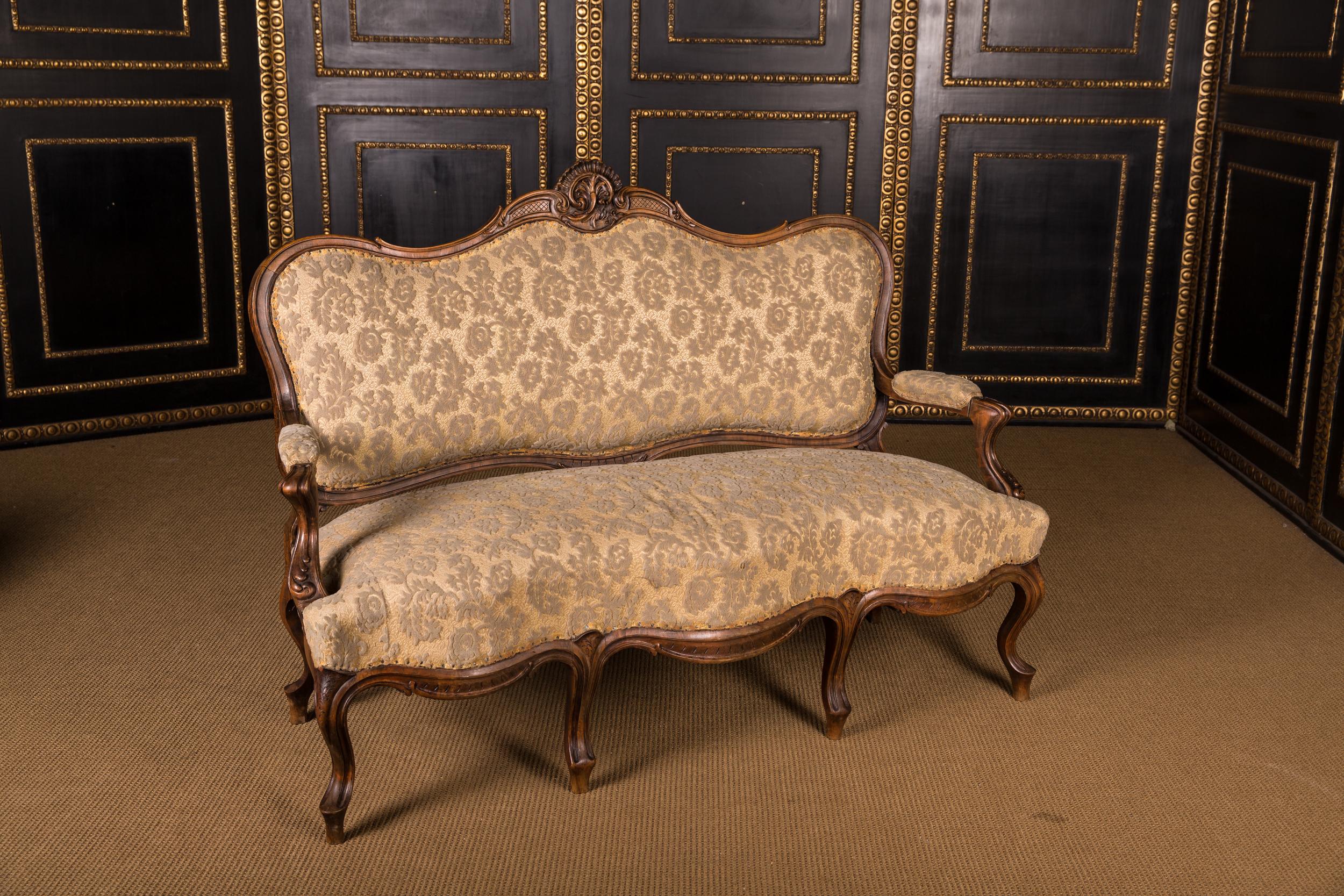 Castle Worthy Salon Group Sofa and Chairs Neo Rococo, circa 1860 (Rokoko)