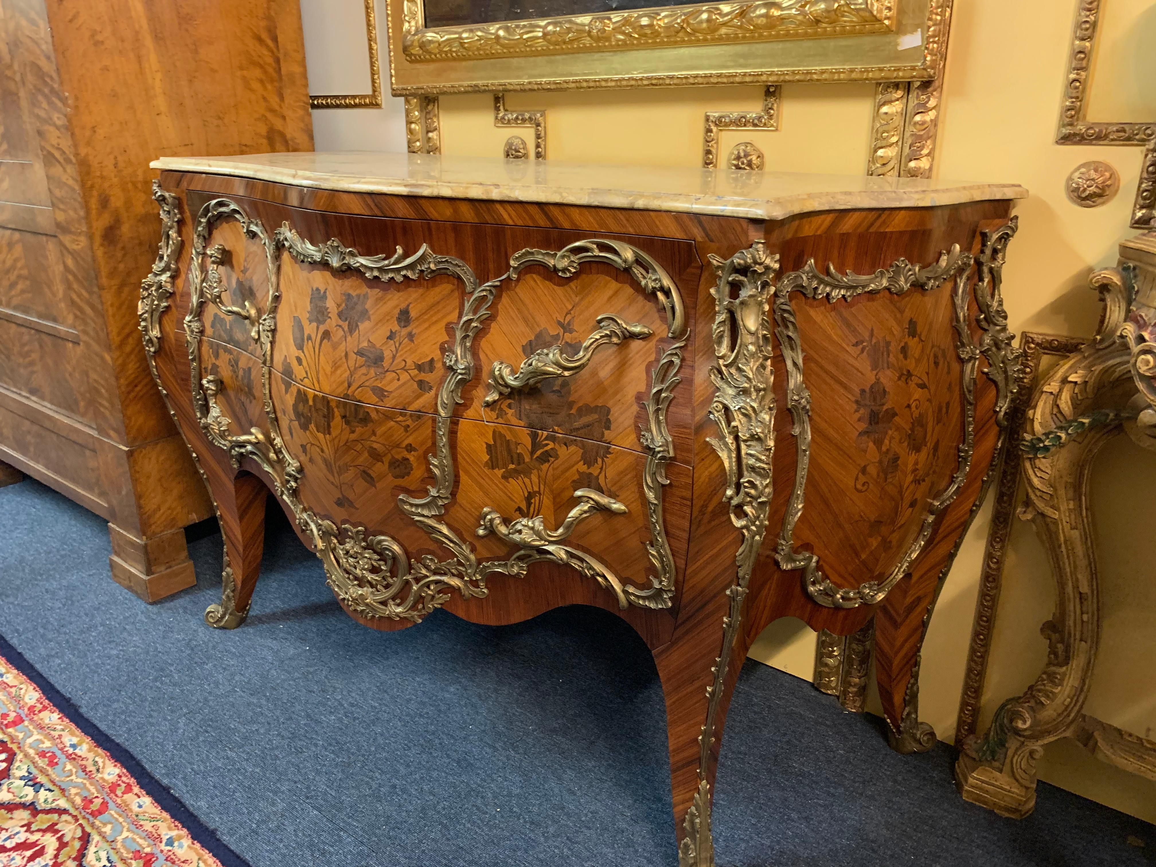 20th Century Castleworthy French Chest of Drawers in antique Louis XVI Style Baroque inlay For Sale