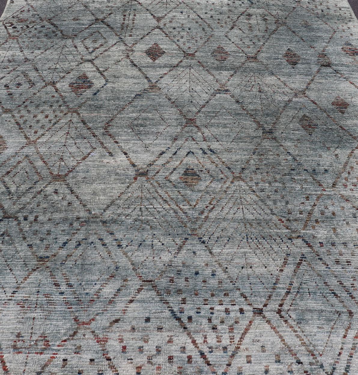 Casual Modern Design Rug in Muted Green and Subdued Brown Design In New Condition For Sale In Atlanta, GA