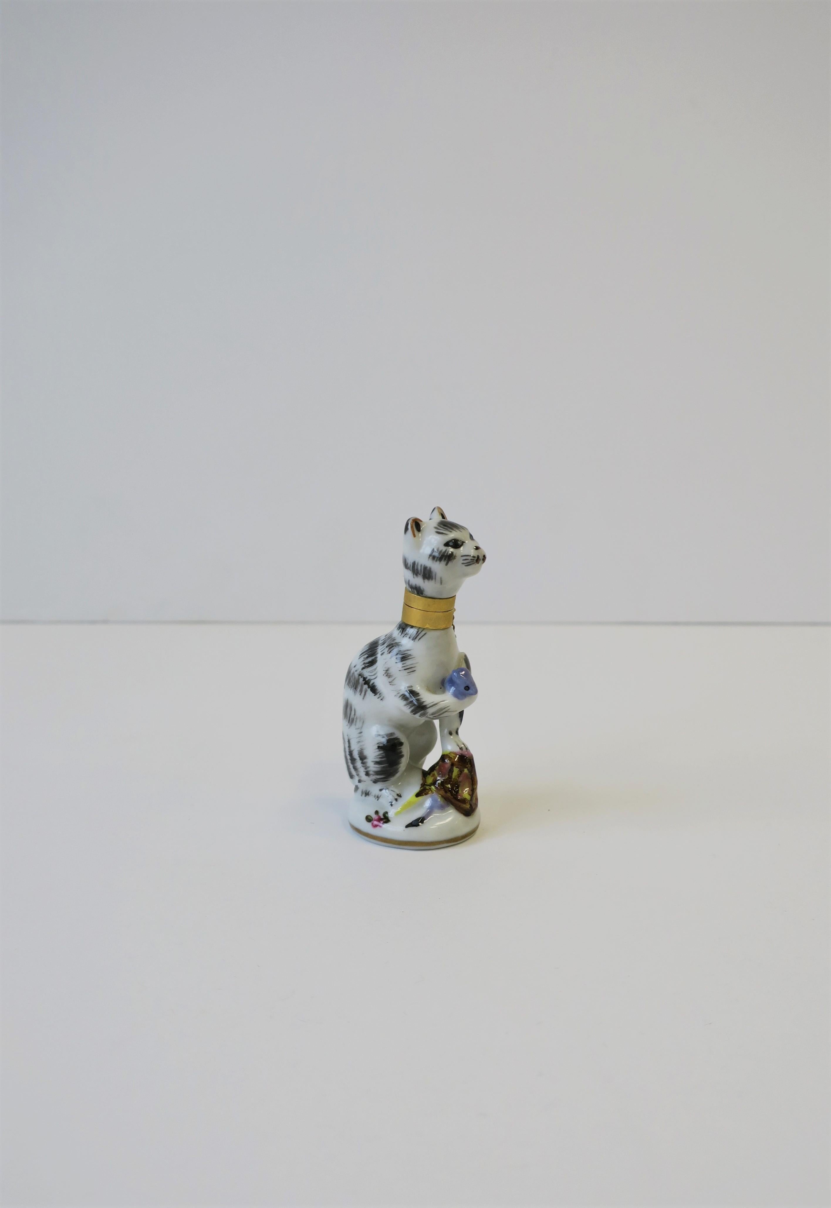 Cat and Mouse Porcelain Perfume Bottle with Brass Collar and Removeable Head In Excellent Condition In New York, NY