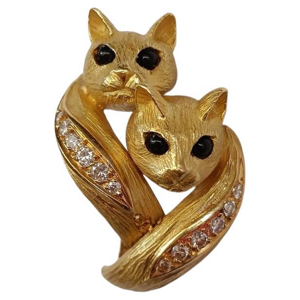 Cat Brooch Gold 18k, Diamonds and Onyx - Jean and Pierre Bellin, France 1980s For Sale