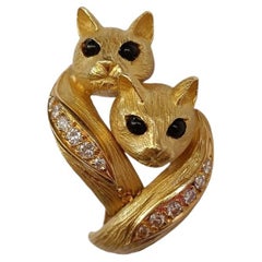 Cat Brooch Gold 18k, Diamonds and Onyx - Jean and Pierre Bellin, France 1980s
