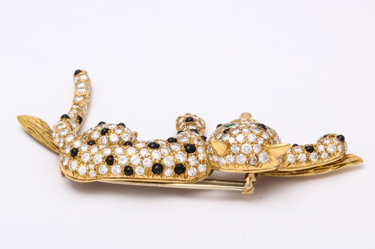 Cat Brooch Made by Van Cleef and Arpels For Sale at 1stDibs