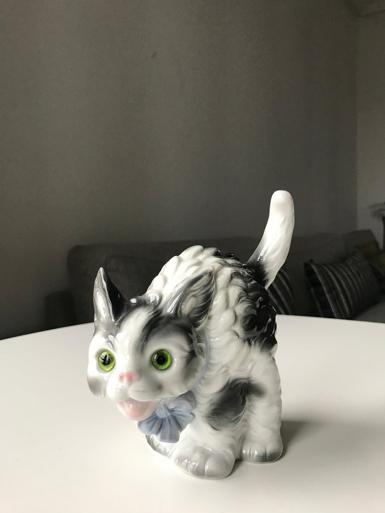 Cat Figurine Lamp Early 20th Century Ozon Table Lamp by Fog and Morup