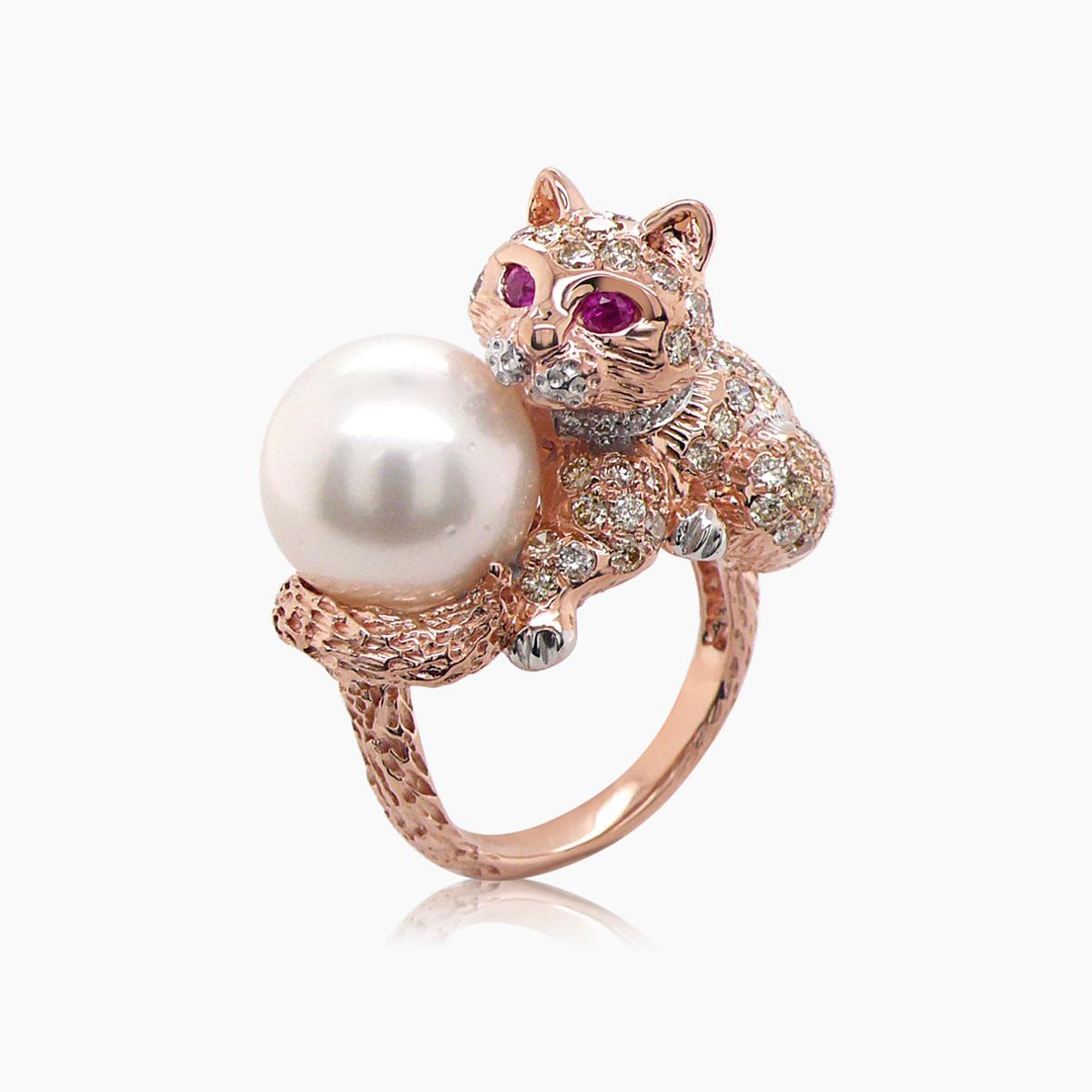 Katze Kätzchen Rubin & Diamant Pave Perle 18K Rose und Weißgold Tier Ring im Zustand „Neu“ im Angebot in Oakton, VA