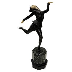 "Cat Lady" by Bruno Zach, Bronzeskulptur, Art Deco, 1920