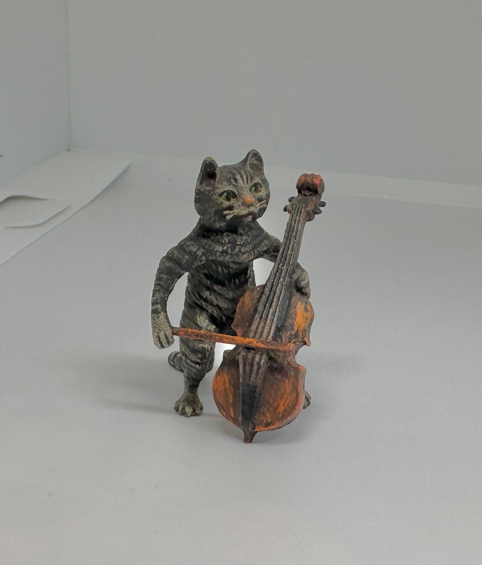 Katze Musiker Spielen Cello Basis Kätzchen Selten Österreich Vienna Bronze Antik für Damen oder Herren im Angebot