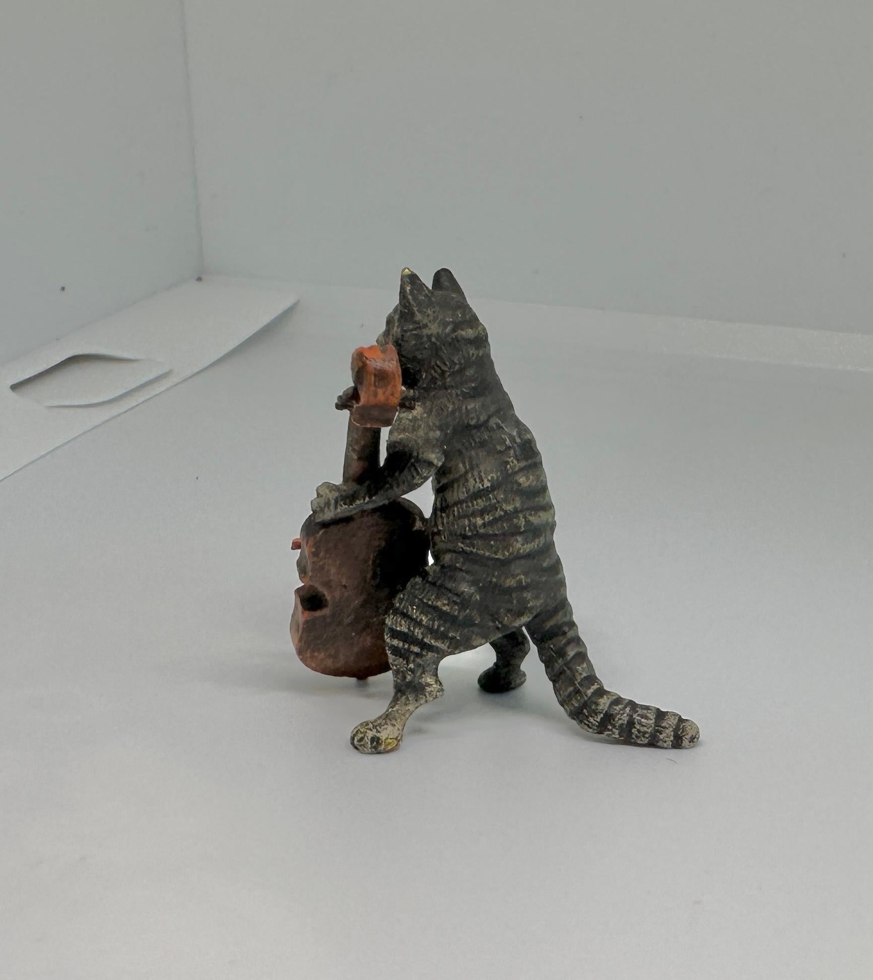Katze Musiker Spielen Cello Basis Kätzchen Selten Österreich Vienna Bronze Antik im Angebot 2