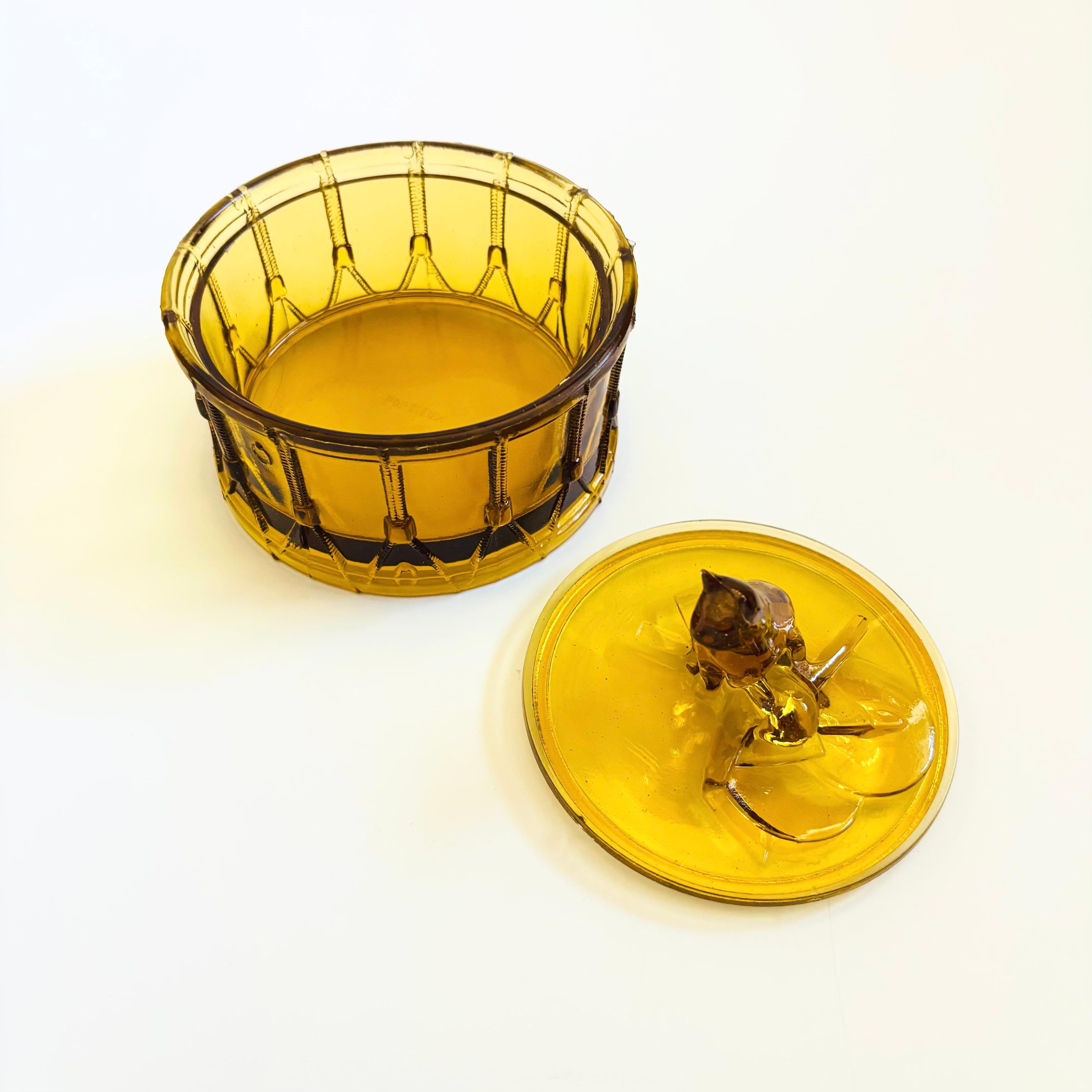 Cat on Drum Amber Glass Box by Portieux Vallerysthal, France For Sale 1