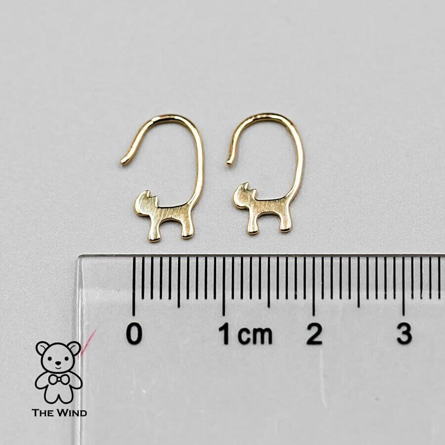 Cute Active Cat Earrings 18K Yellow Gold Cat Hook Earrings.


Free Domestic USPS First Class Shipping! Free Gift Bag or Box with every order!

Opal—the queen of gemstones, is one of the most beautiful gemstones in the world. Every piece of opal is