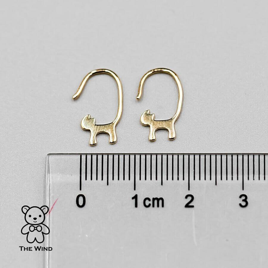 Boucles d'oreilles crochet de chat en or jaune 18 carats Unisexe en vente