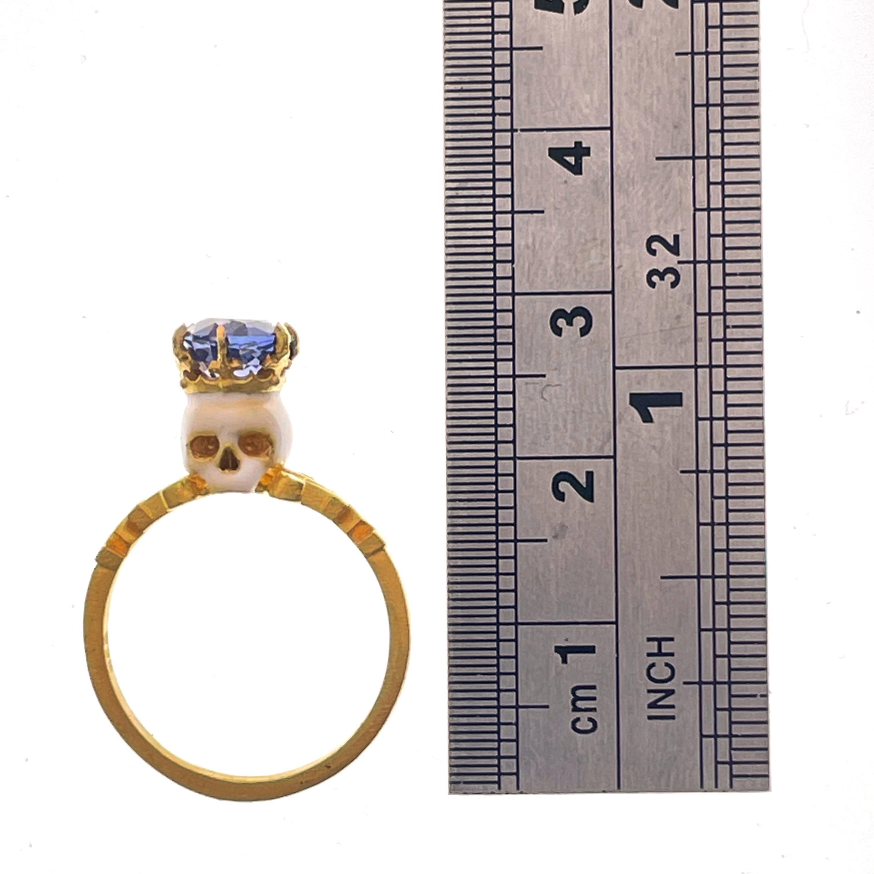 Catacomb Saint Skull Ring in 22 Karat Gold, Enamel and Violet Blue Sapphire For Sale 12