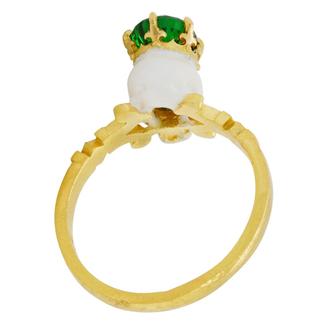 Catacomb Saint Skull Ring in 22 Karat Yellow Gold, Enamel and Tsavorite Garnet 2