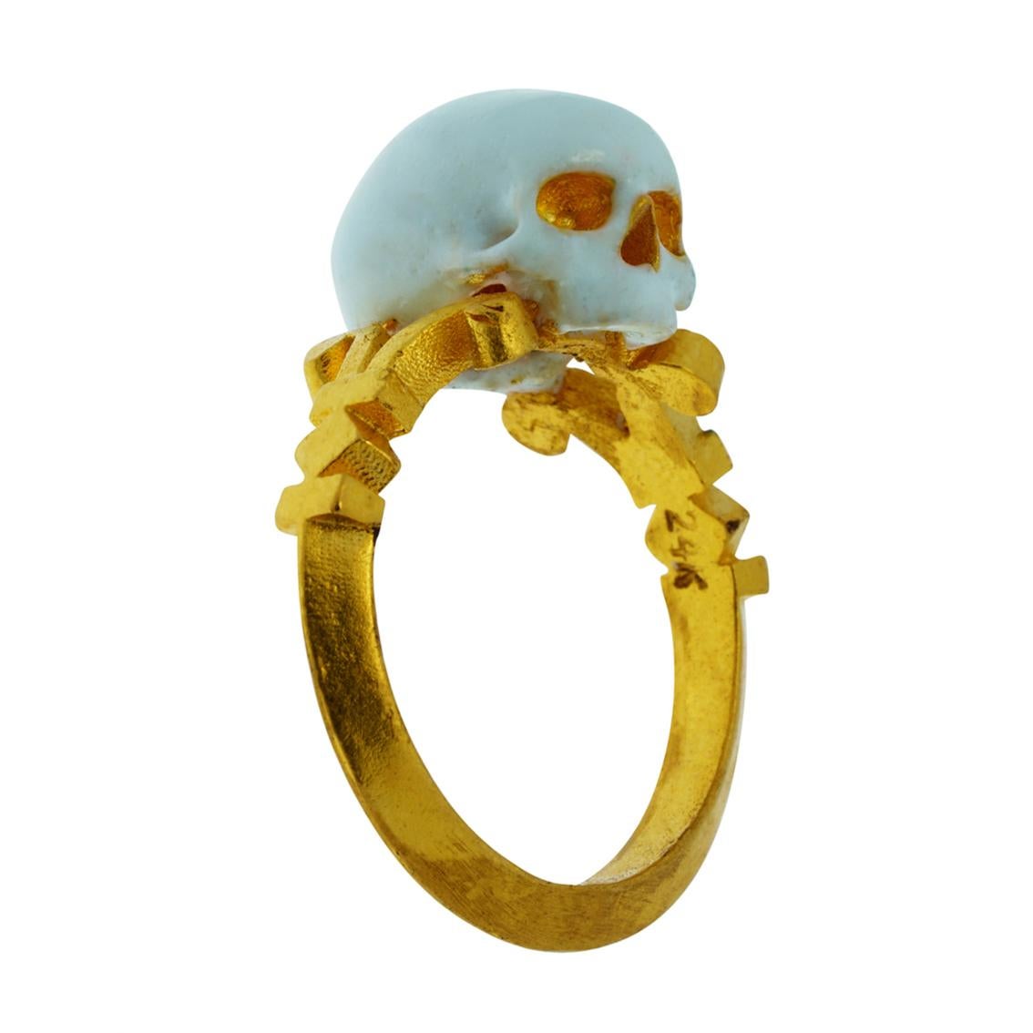 Catacomb Saint Skull Ring in 24 Karat Yellow Gold and Enamel For Sale 3