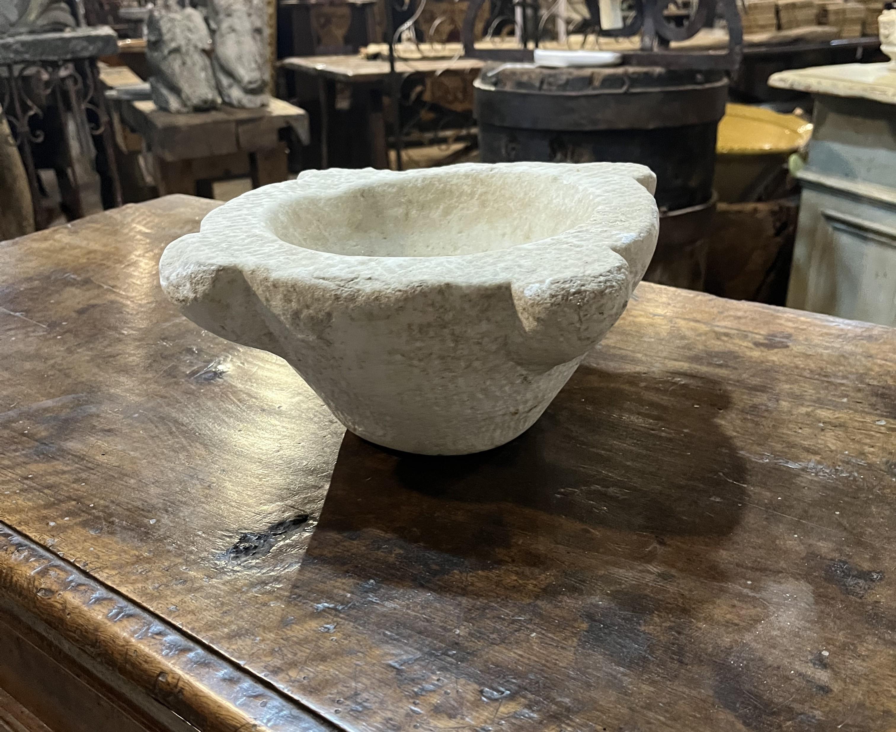 Spagnolo Mortaio di pietra catalano del XVIII secolo in vendita